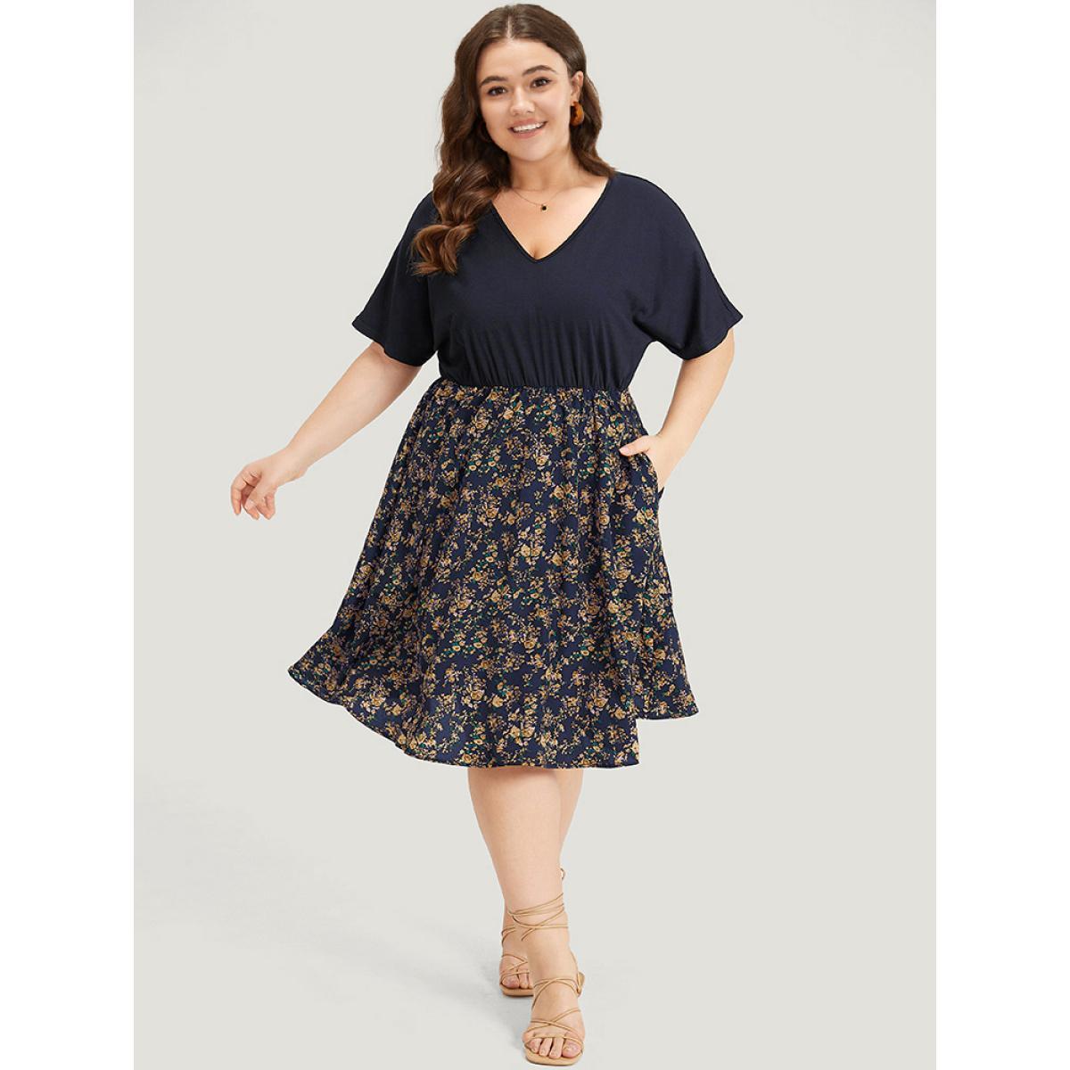 Plus Size Ditsy Floral Patchwork Pocket Batwing Sleeve Dress Indigo Women Elegant Plain V-neck Short sleeve Curvy Midi Dress BloomChic 14-16/1X Product Image