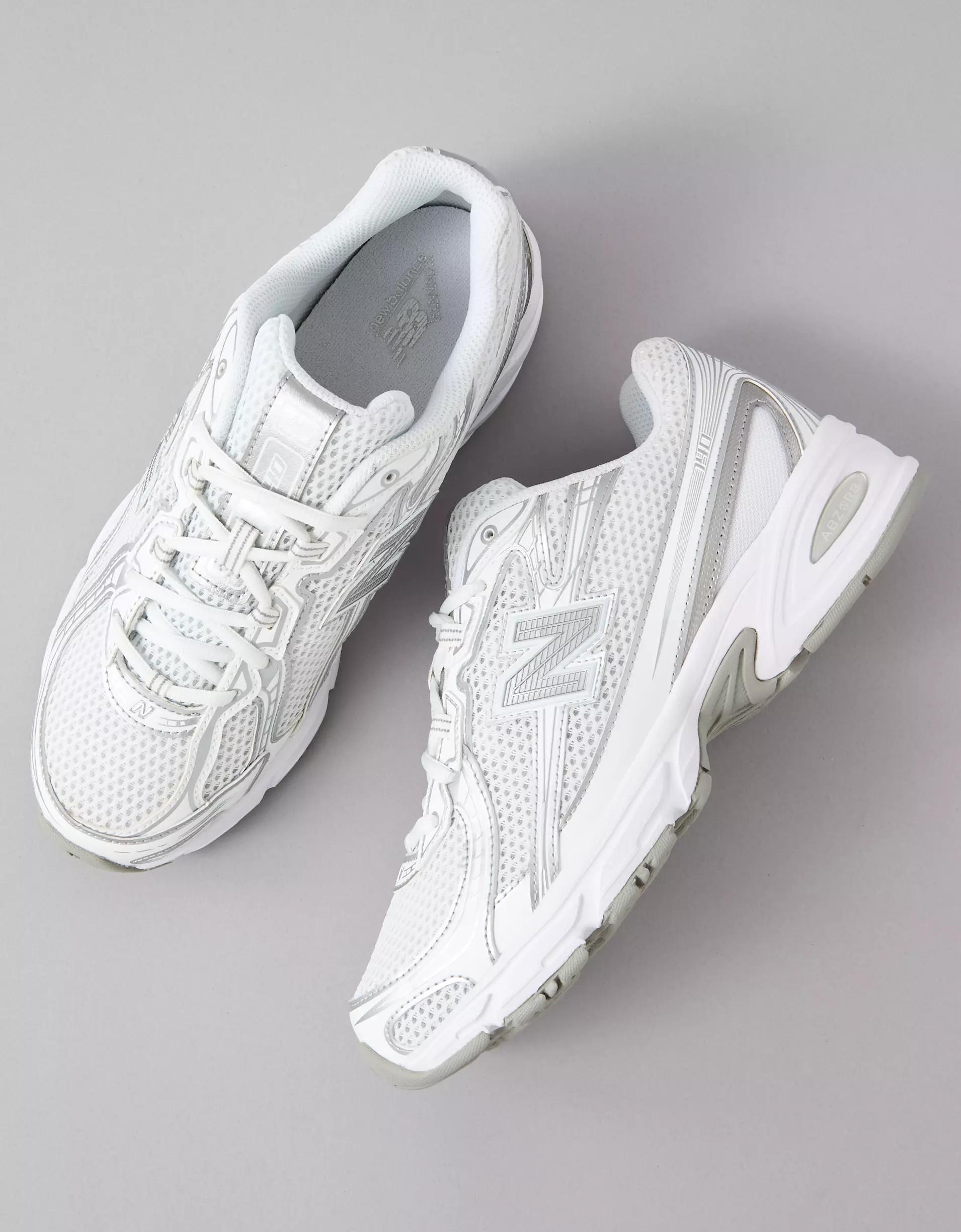 New Balance Women's 740 Sneaker Product Image