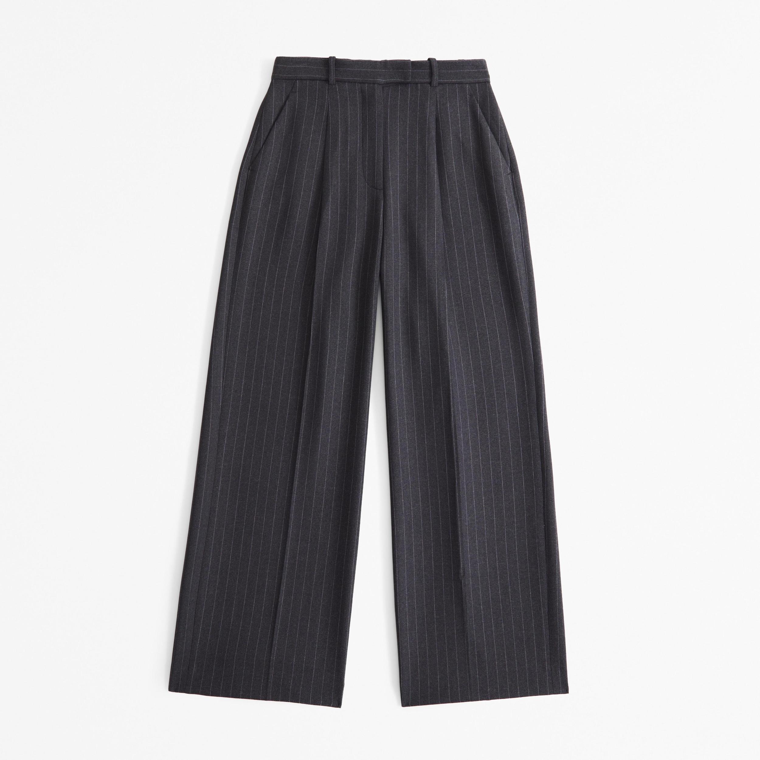 Curve Love A&F Harper Tailored Ultra Wide Leg Pant Product Image