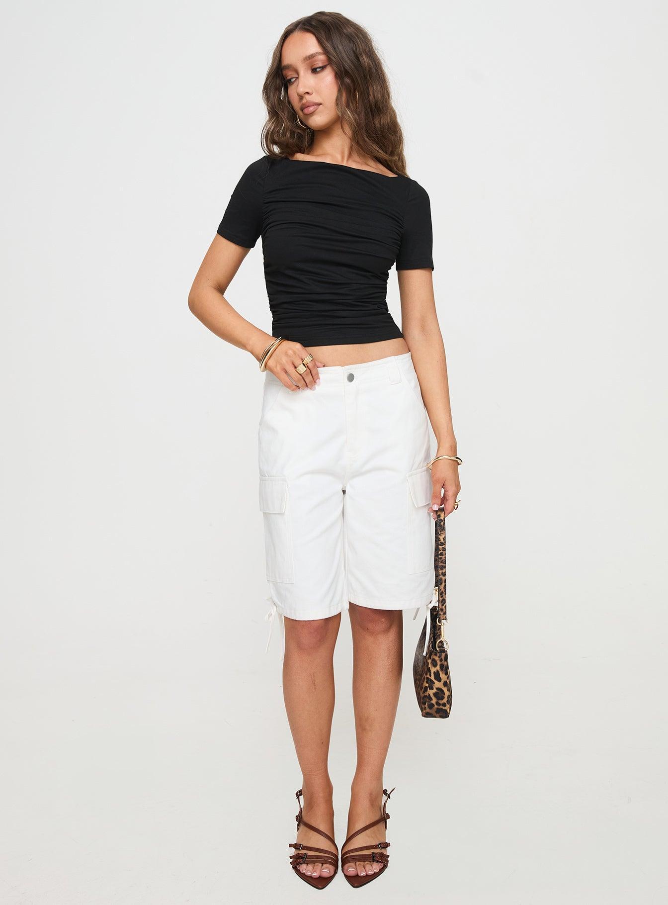 Peyson Top Black Product Image