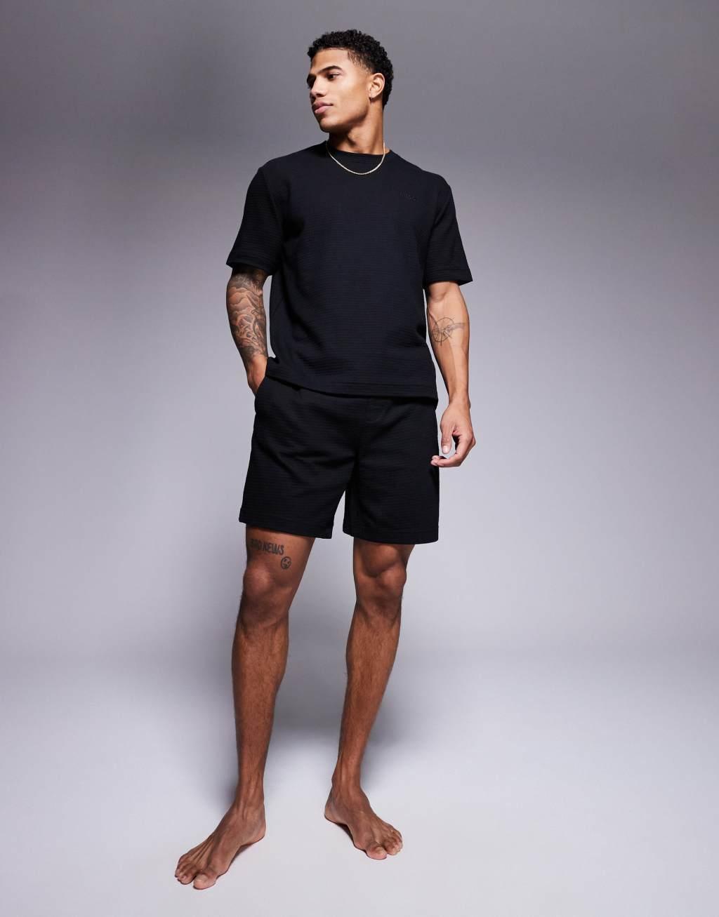 HUGO Bodywear Austin T-shirt in black - part of a set Product Image