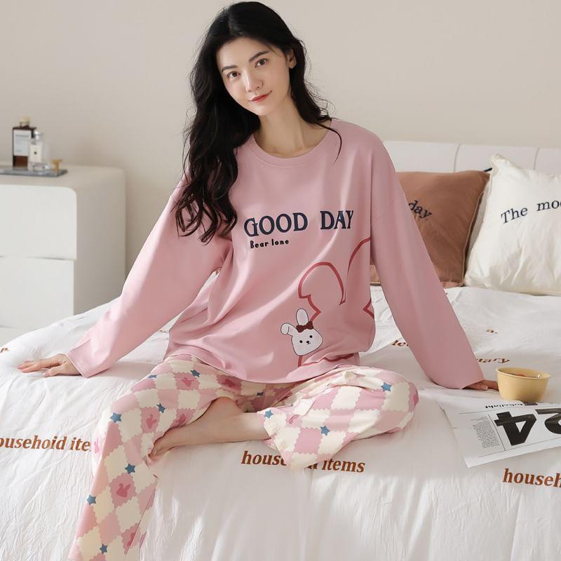 Loungewear Set : Long-Sleeve Rabbit Print Padded T-Shirt + Pants Product Image