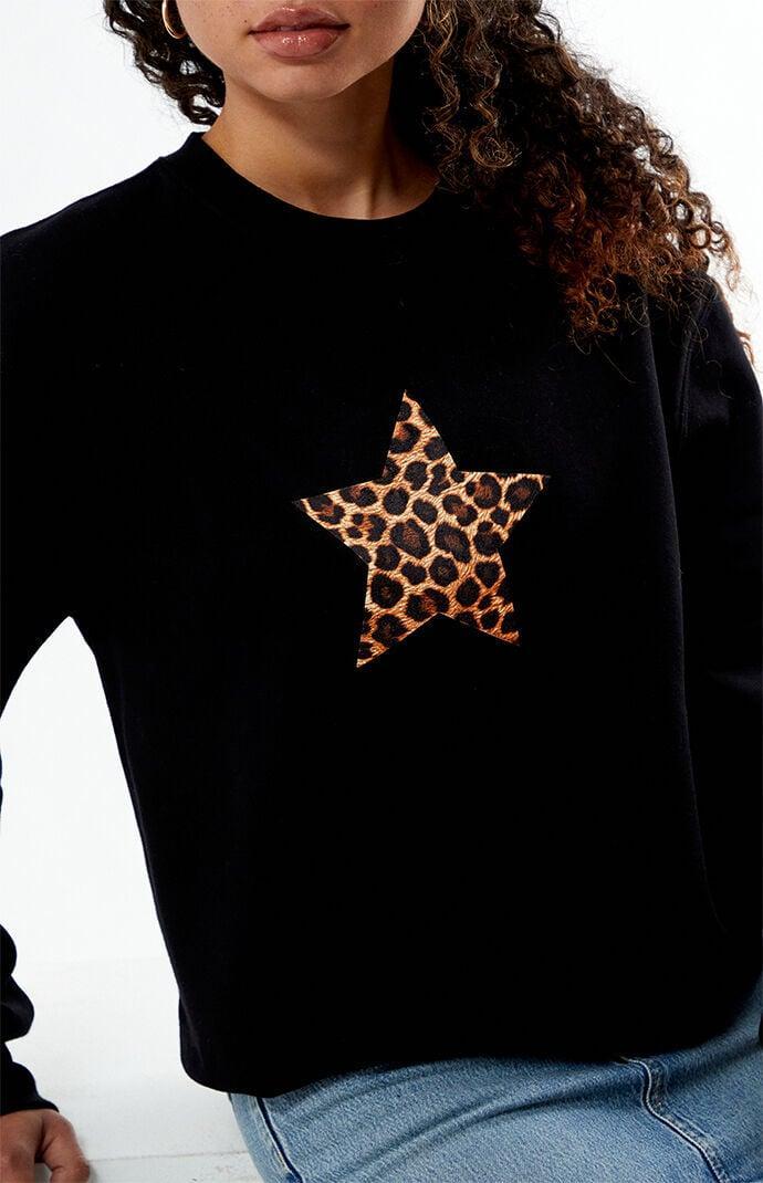 Women's Leopard Star Crew Neck Sweatshirt Product Image