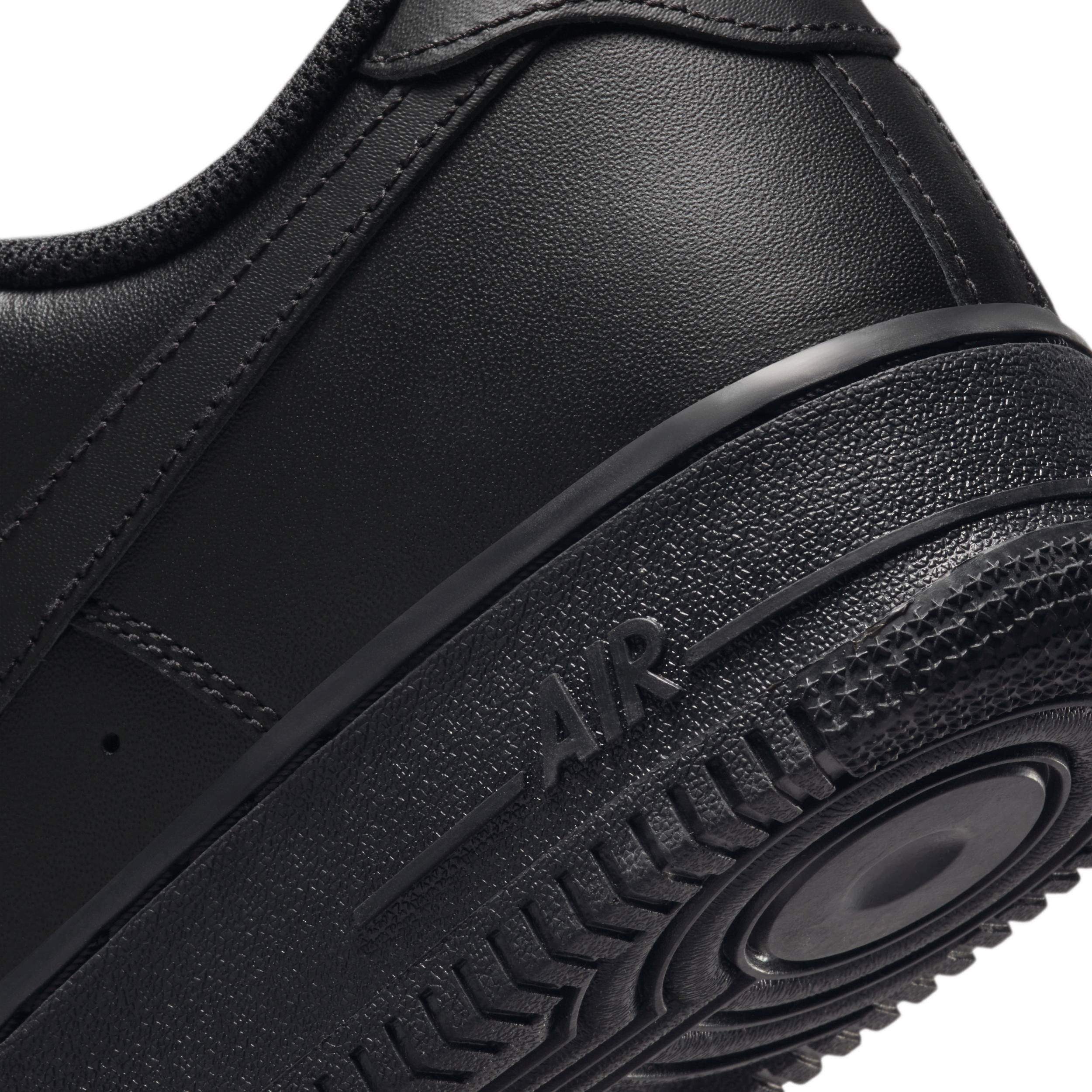 Nike Mens Air Force 1 07 Sneakers Product Image
