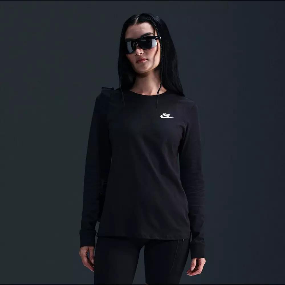 Women's Nike Sportswear Club Long Sleeve T-Shirt, Size: Small, Black Product Image