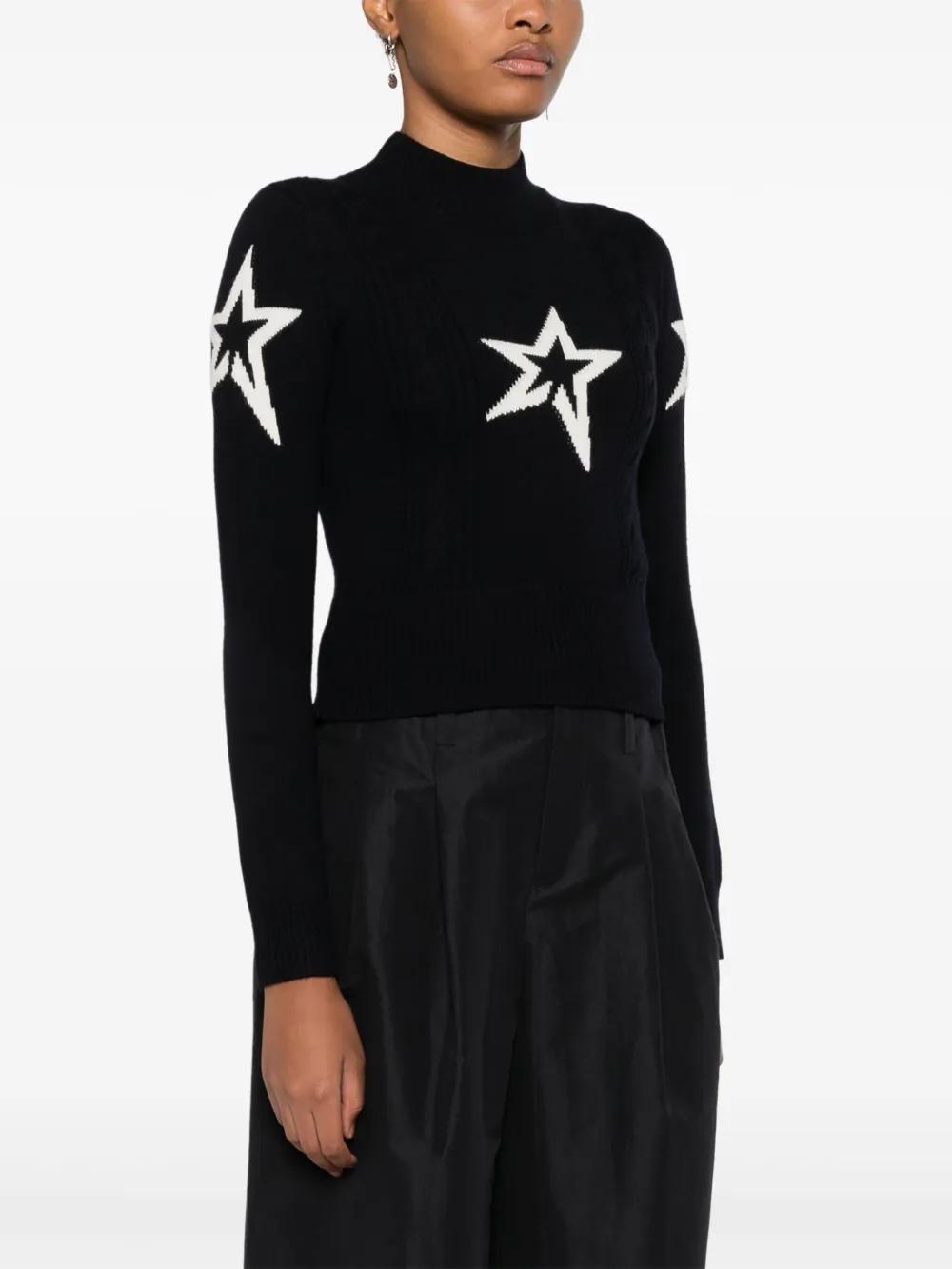 Cable sweater Product Image