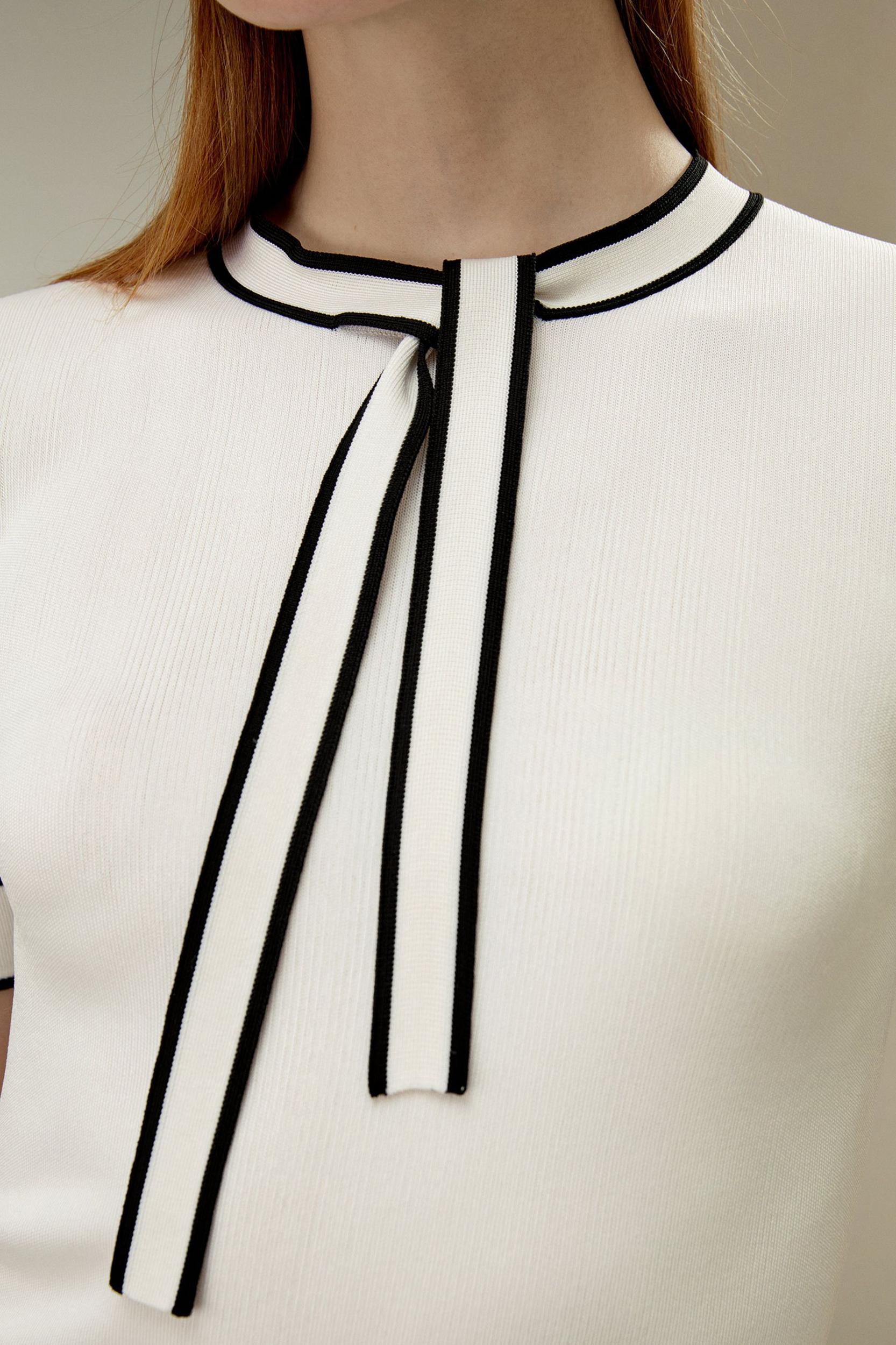 Silk Knit Top with Ribbons Product Image
