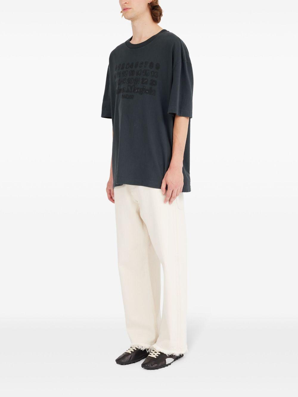 numbers-motif T-shirt  Product Image