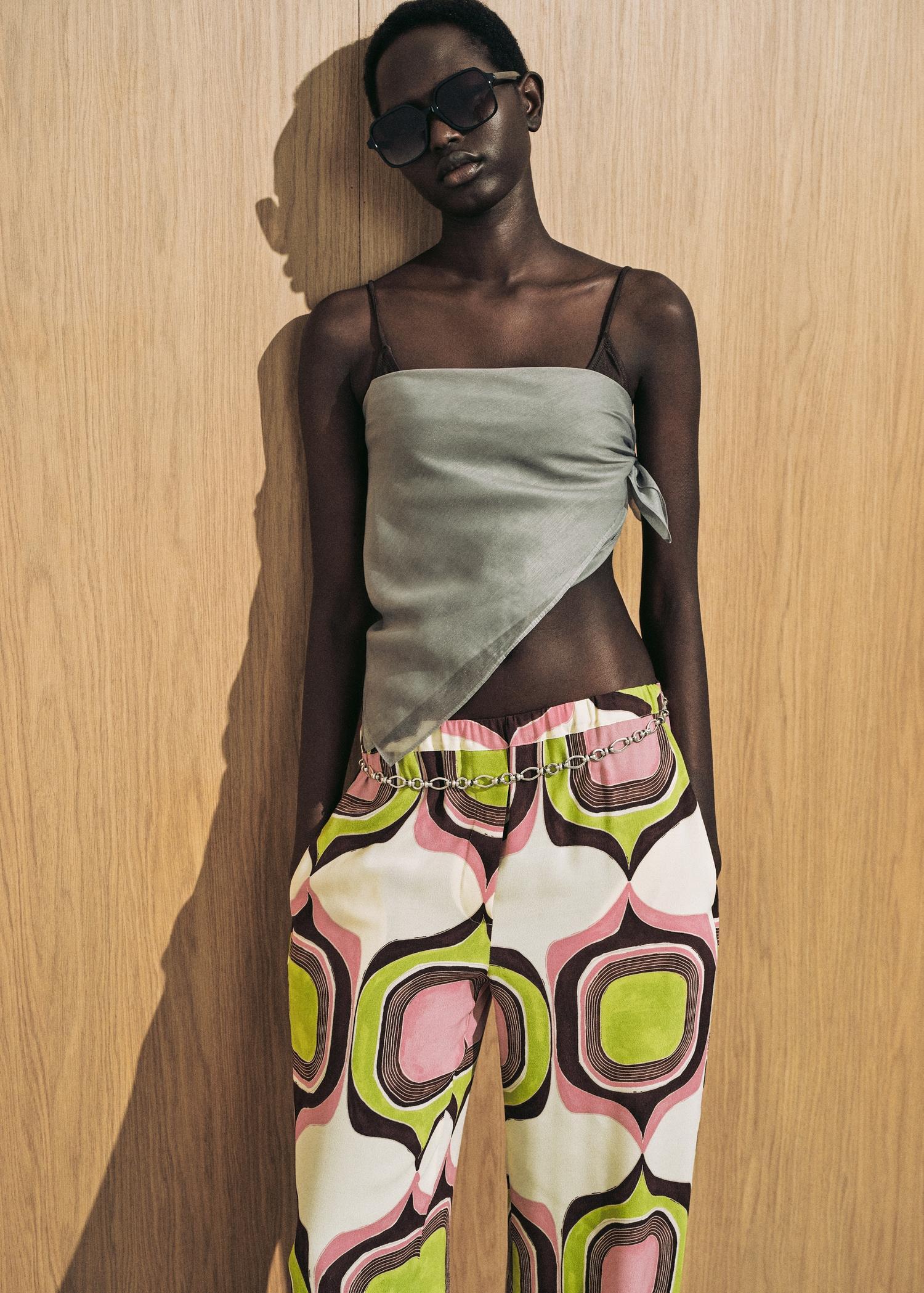 Geometric print pants - Women | MANGO USA Product Image