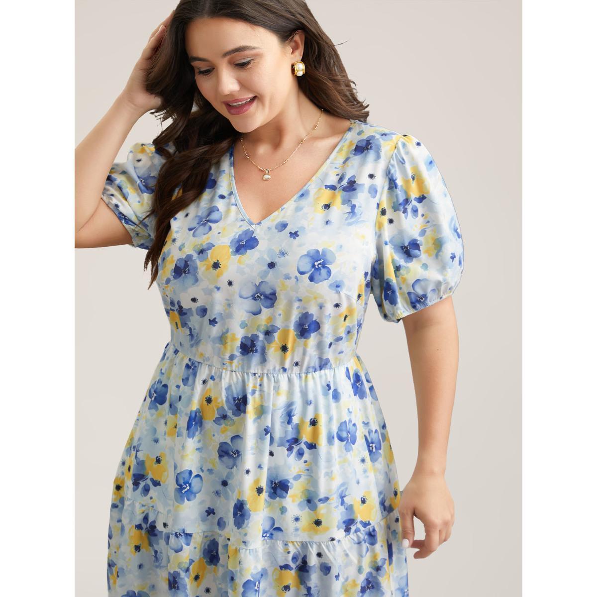 Plus Size Blooming Flowers Puff Sleeve Stretchy-Waist Dress LightBlue Women Elegant Non V-neck Short sleeve Curvy BloomChic 28/5X Product Image