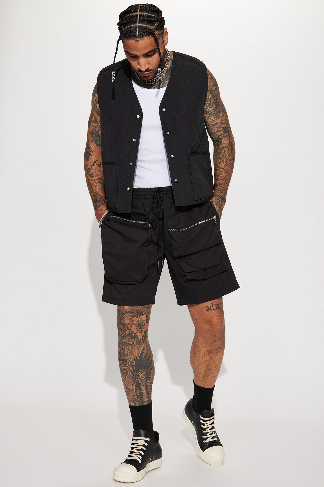 Starstruck Utility Cargo Shorts - Black Product Image