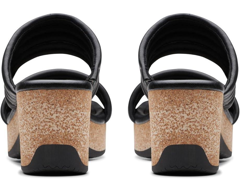 Women's Clarks Chelseah Path Product Image