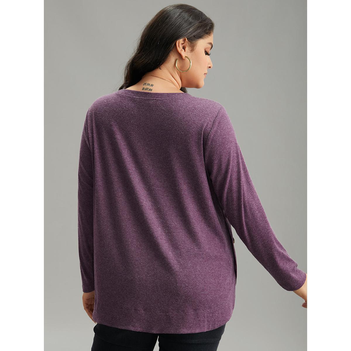 Plus Size Plain Button Detail Curved Hem T-shirt Purple Women Casual Plain Plain Round Neck Dailywear T-shirts BloomChic 30/6X Product Image