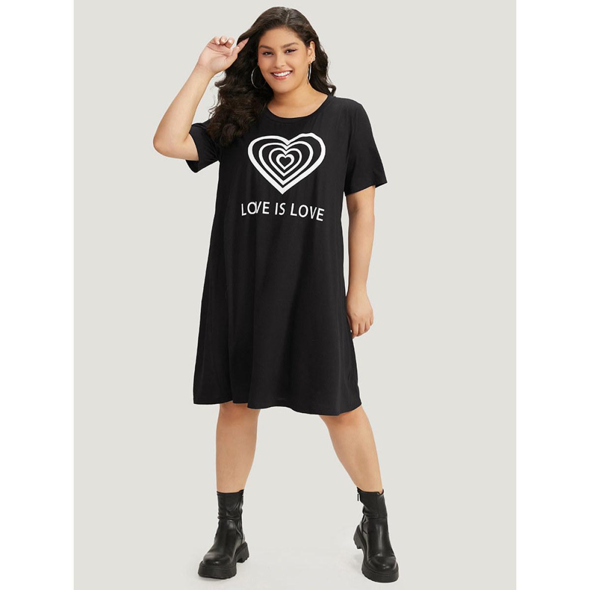 Plus Size Supersoft Essentials Heart & Letter Pocket Crew Neck Dress Black Women Casual Plain Curvy Midi Dress BloomChic 26/4X Product Image