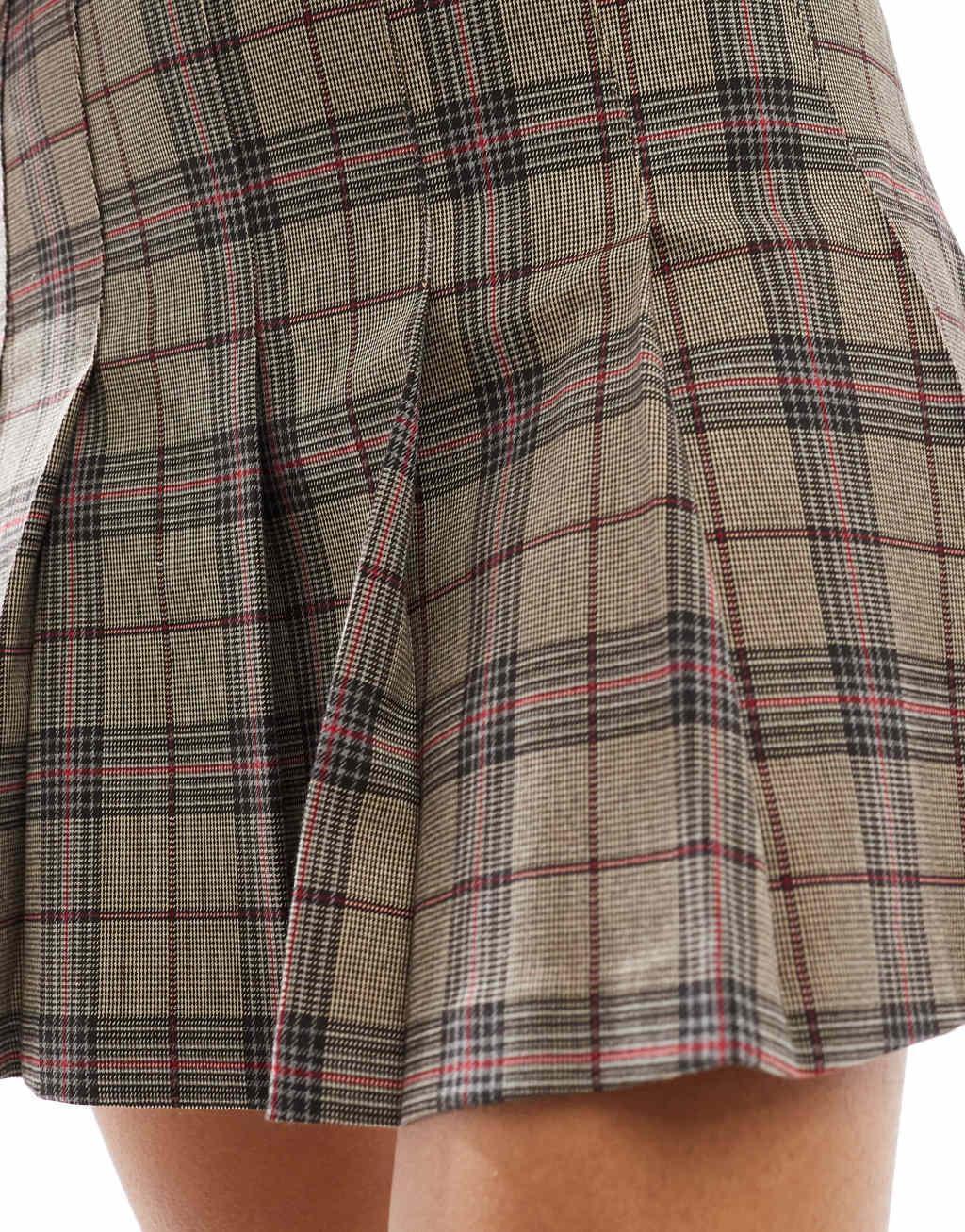 Stradivarius pleated mini skirt in plaid print Product Image