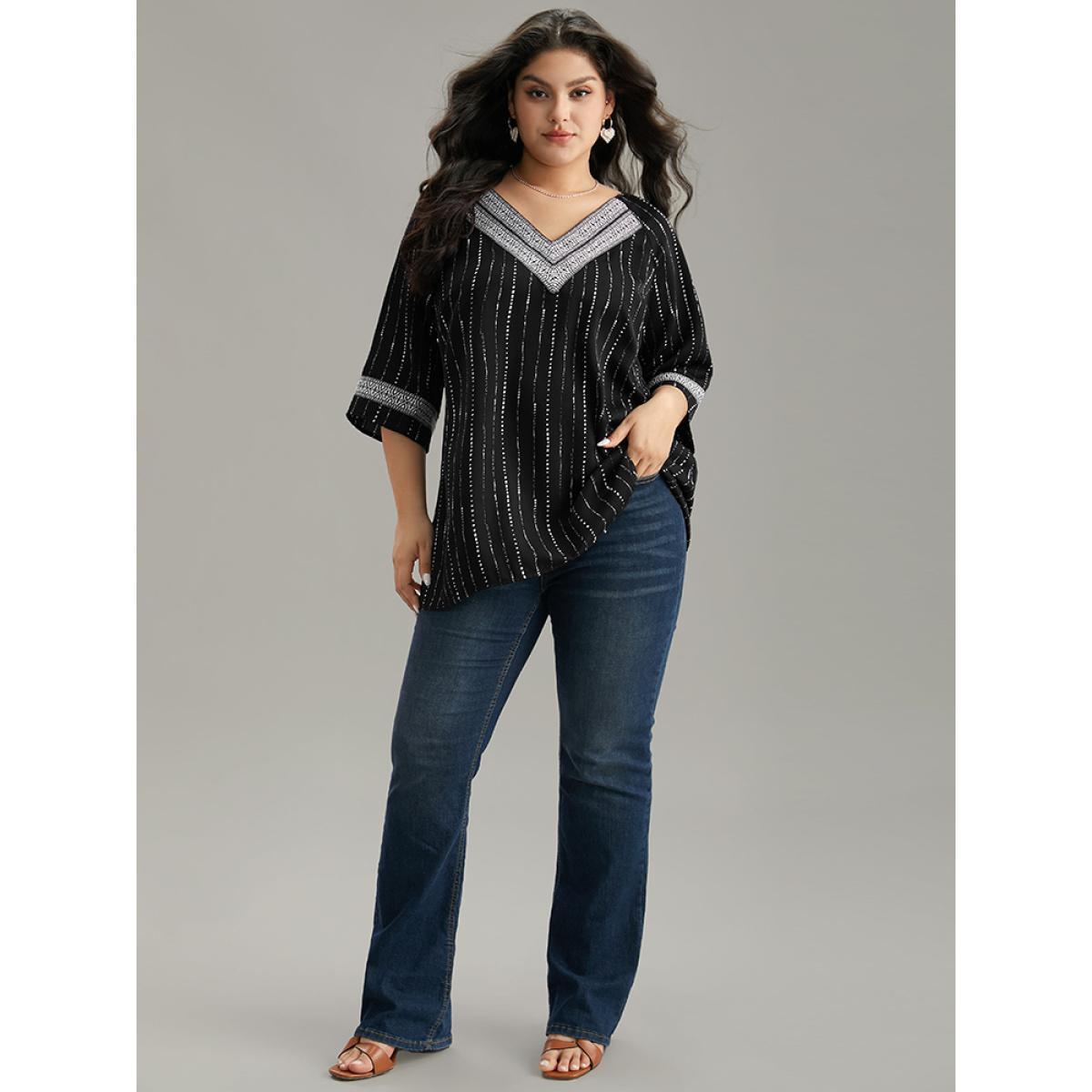 Plus Size BlackFlower Bandana Contrast Webbing Raglan Sleeve Blouse Women Vacation Elbow-length sleeve V-neck Vacation Blouses BloomChic 12/L Product Image