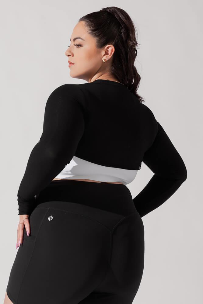 Relevé Ribbed Shrug - Black Product Image
