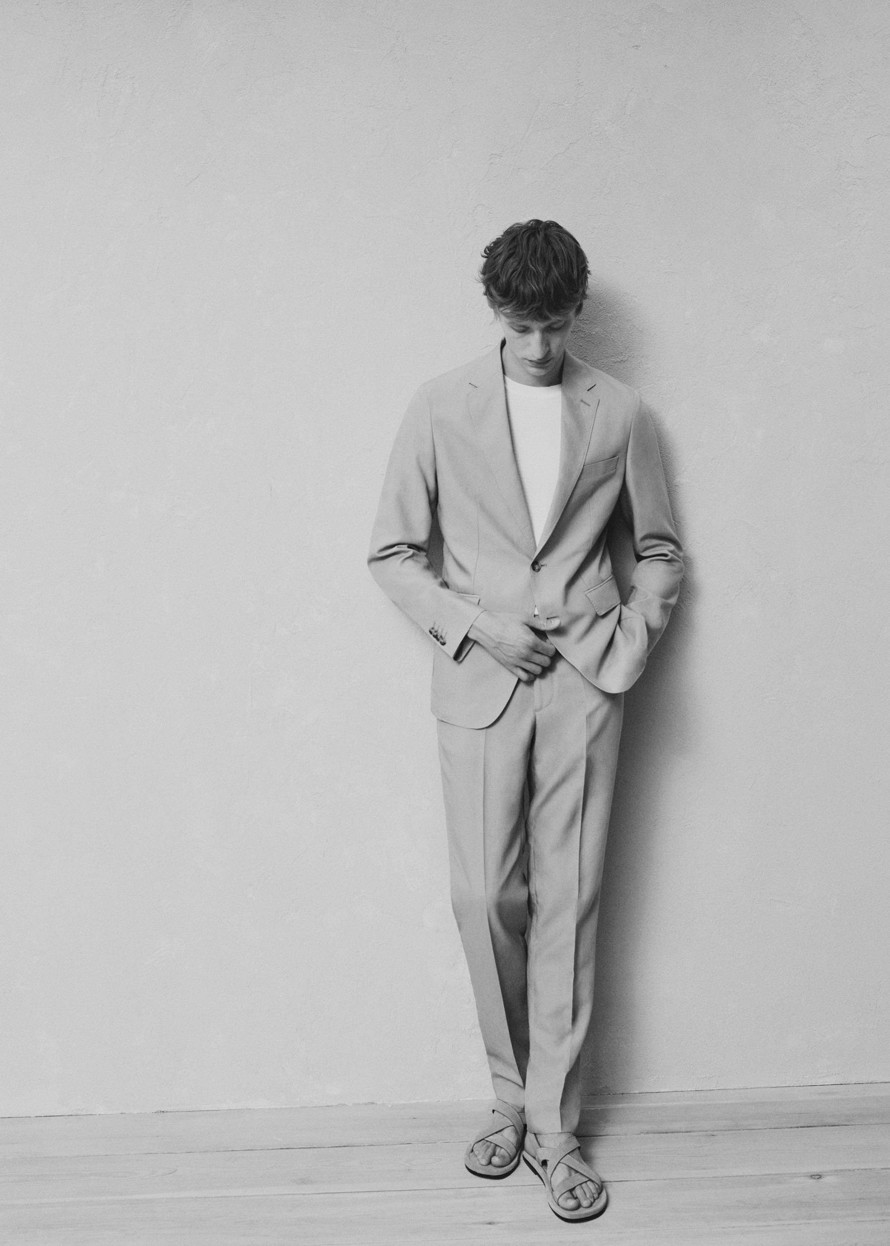 Slim-fit linen-blend suit pants - Men | MANGO USA Product Image