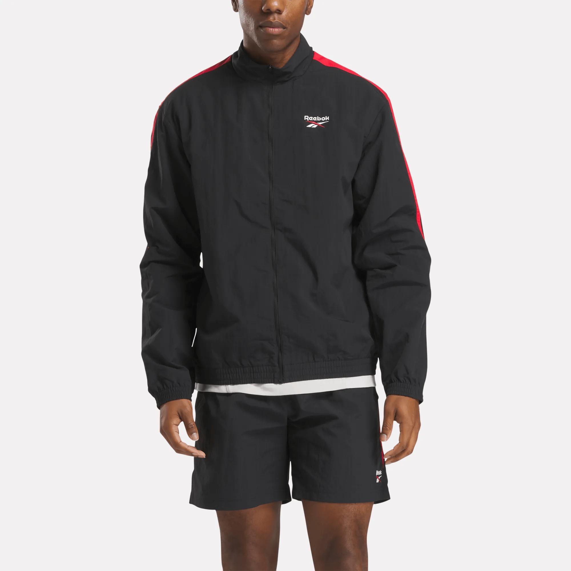Men's Crosscheck Woven Top Male Product Image
