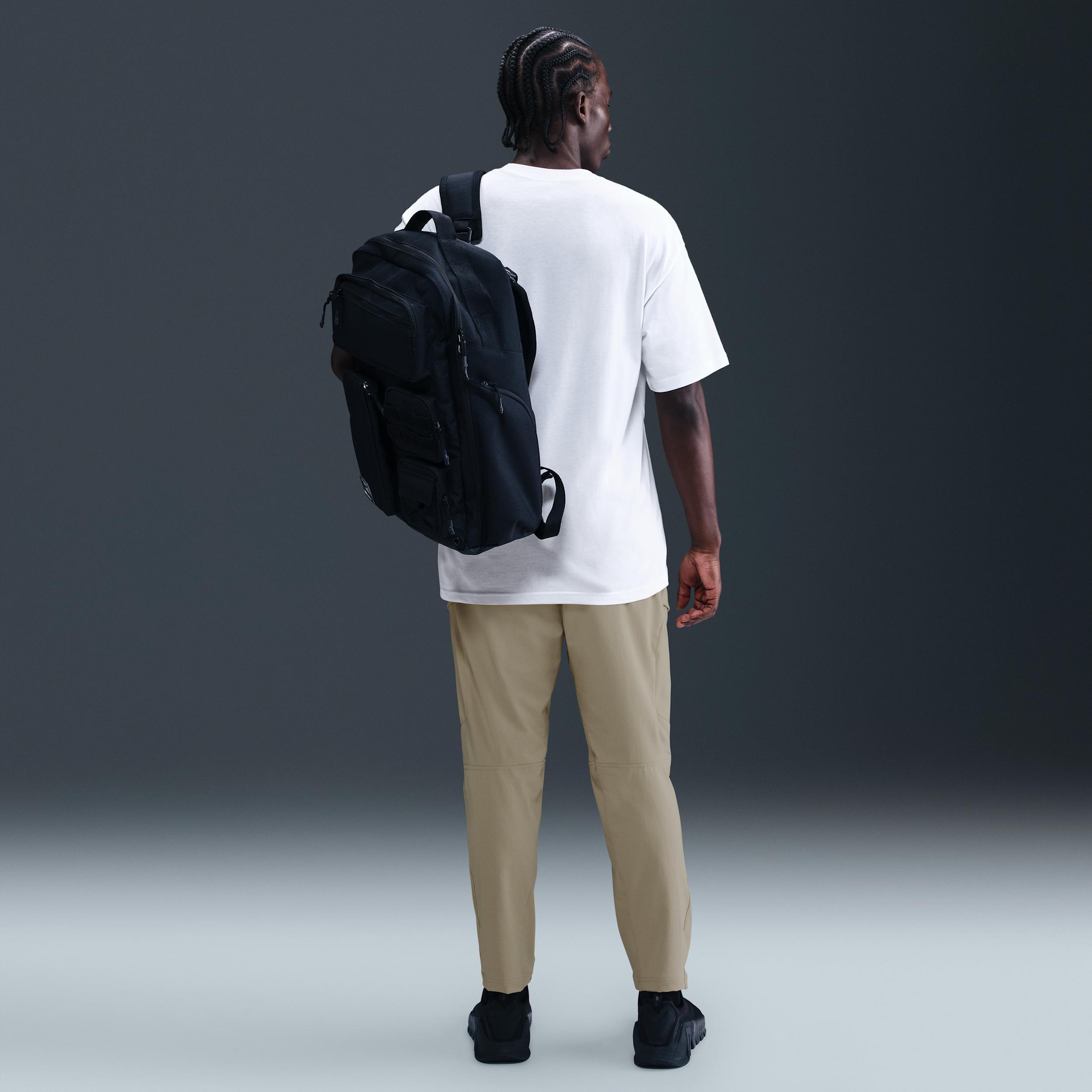 Nike Men's Unlimited Dri-FIT Versatile Cargo Pants Product Image