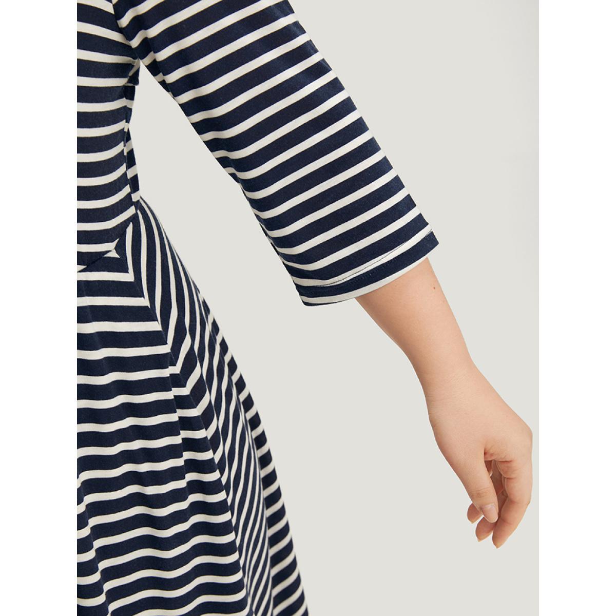 Plus Size Striped Crew Neck Pocket Twist Back Dress Indigo Women Casual Elastic Waist Round Neck Elbow-length sleeve Curvy Midi Dress BloomChic 18-20/2X Product Image