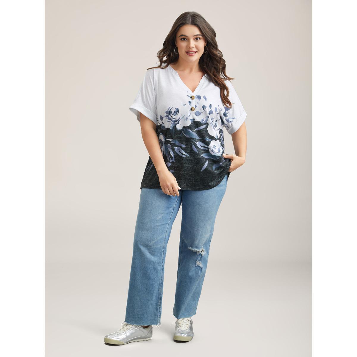 Plus Size Floral Position Print Half-Sleeve T-Shirt Multicolor Women Casual Contrast Natural Flowers Notched collar Everyday T-shirts BloomChic 18-20/2X Product Image