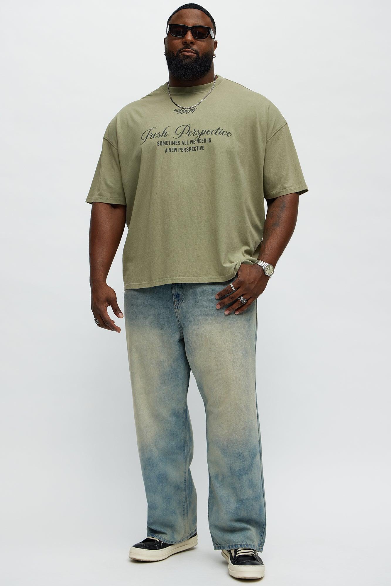 Its Giving Cloudy Baggy Jeans - Light Blue Wash Product Image