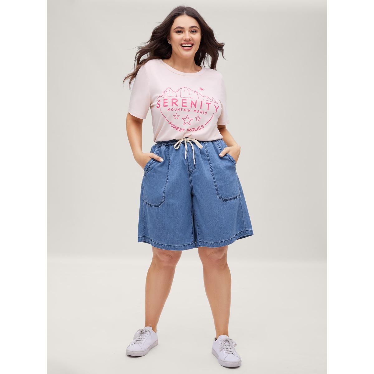 Plus Size Cotton Stretchy Waist Drawstrings Denim Shorts Women Midblue No stretch Everyday-Casual Slanted pocket Denim Shorts BloomChic 28/5X Product Image