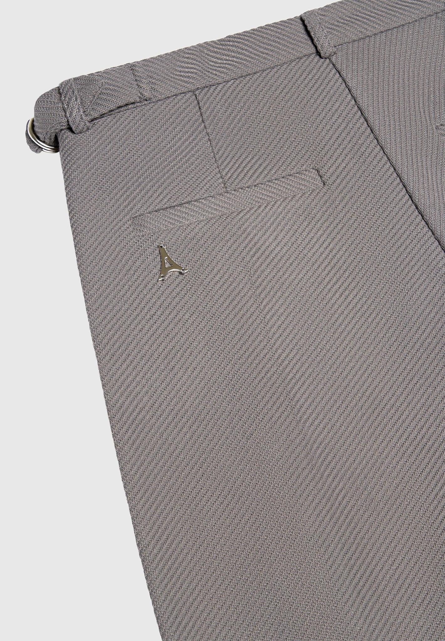 Relaxed Fit Twill Pleated Tailored Trousers - Grey Male Product Image