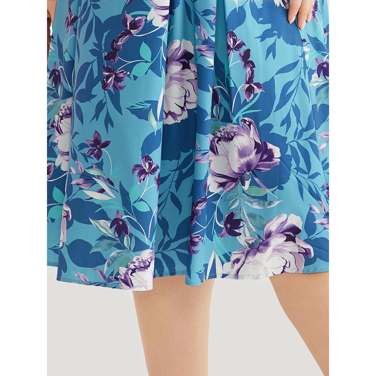 Plus Size Floral Print Pleated Flutter Zipper Dress Multicolor Women Office Elastic cuffs V-neck Long Sleeve Curvy Midi Dress BloomChic 26/4X Product Image