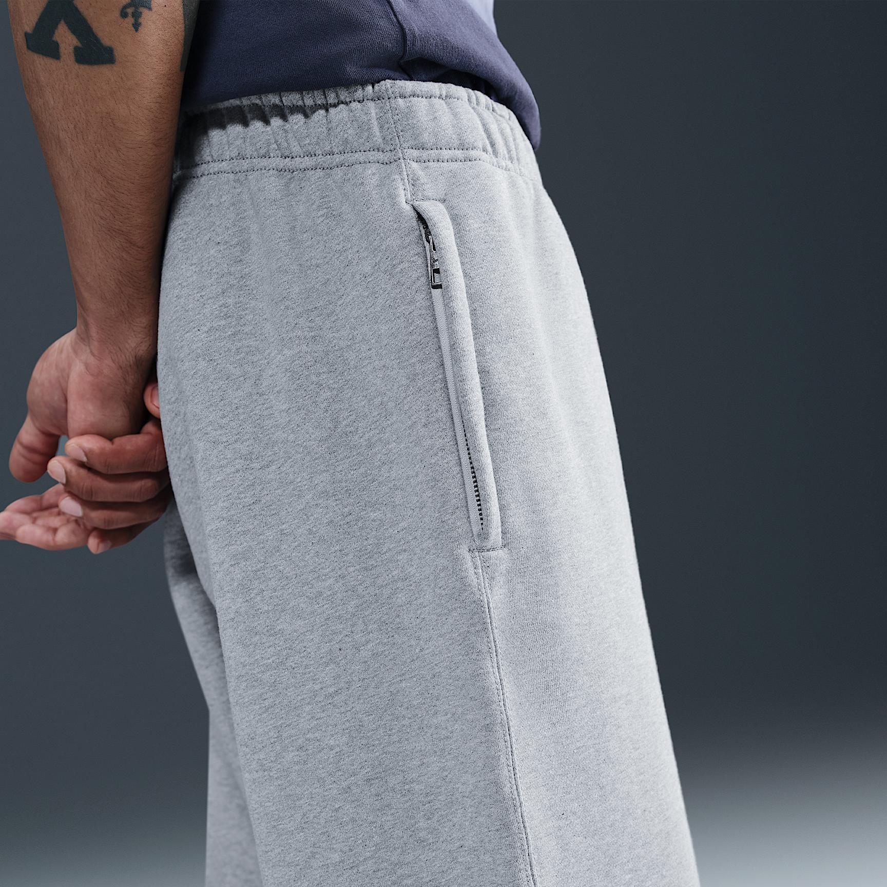 Nike Men's Solo Swoosh Fleece Open-Hem Pants Product Image