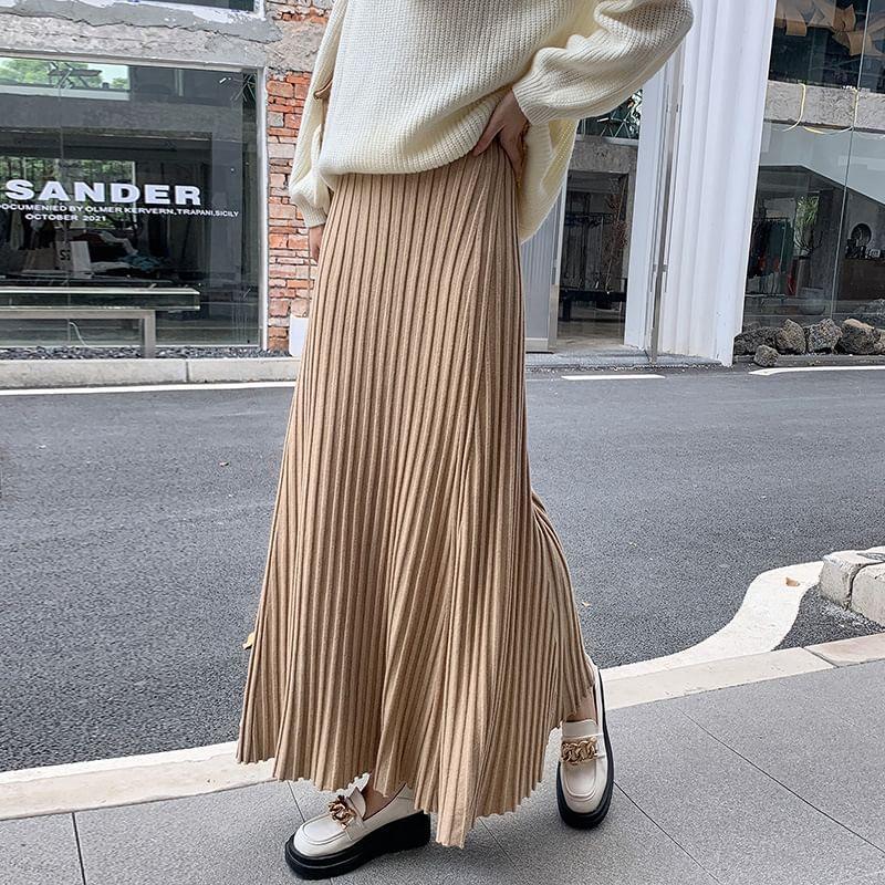 High Rise Maxi Pleated Fishtail Skirt Product Image