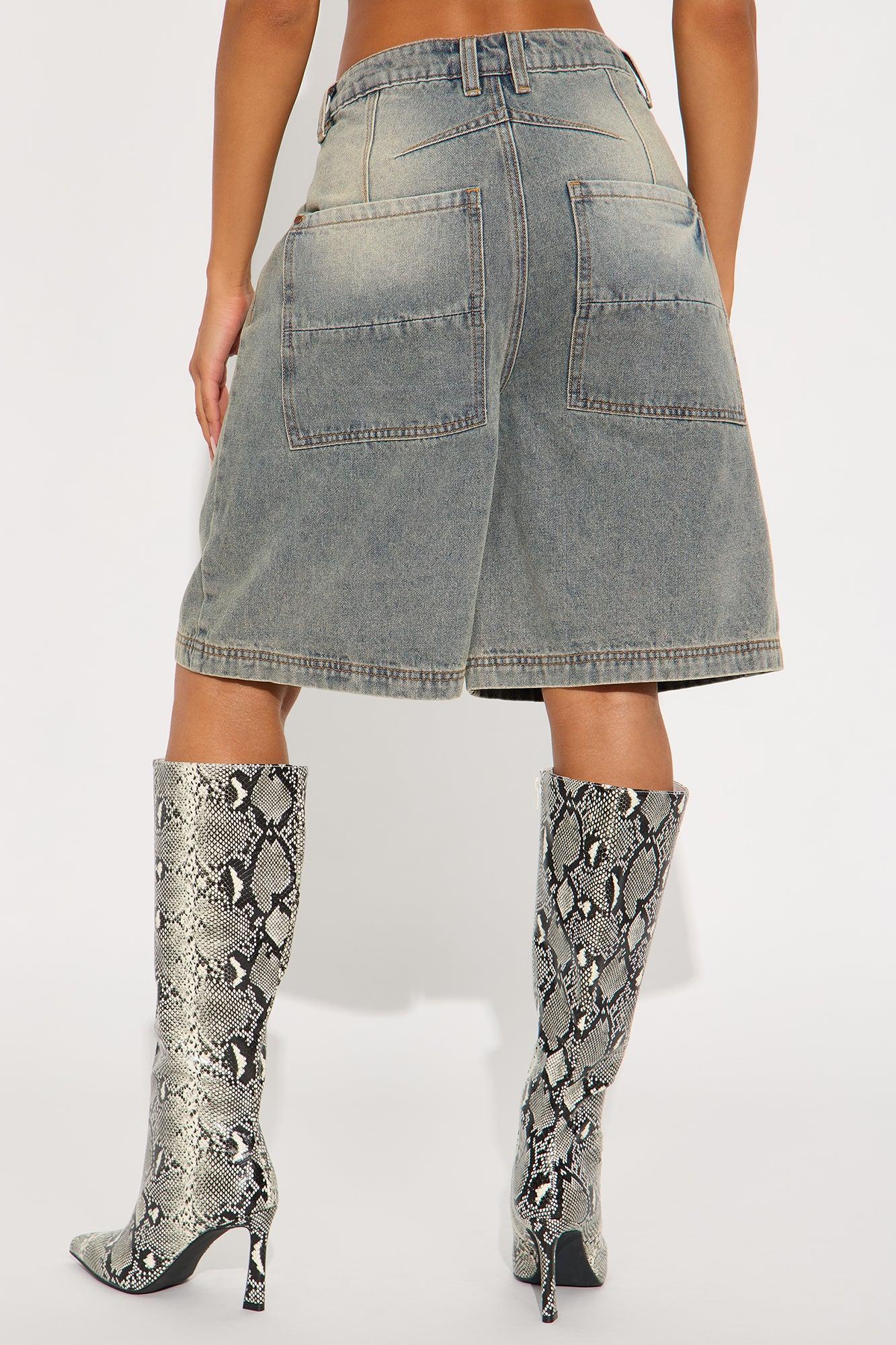 Basic 90's Denim Jorts - Vintage Wash Product Image