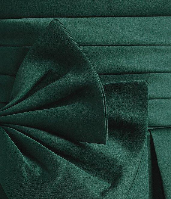 Dear Moon Strapless Pleated Bodice With Bow Dress Product Image
