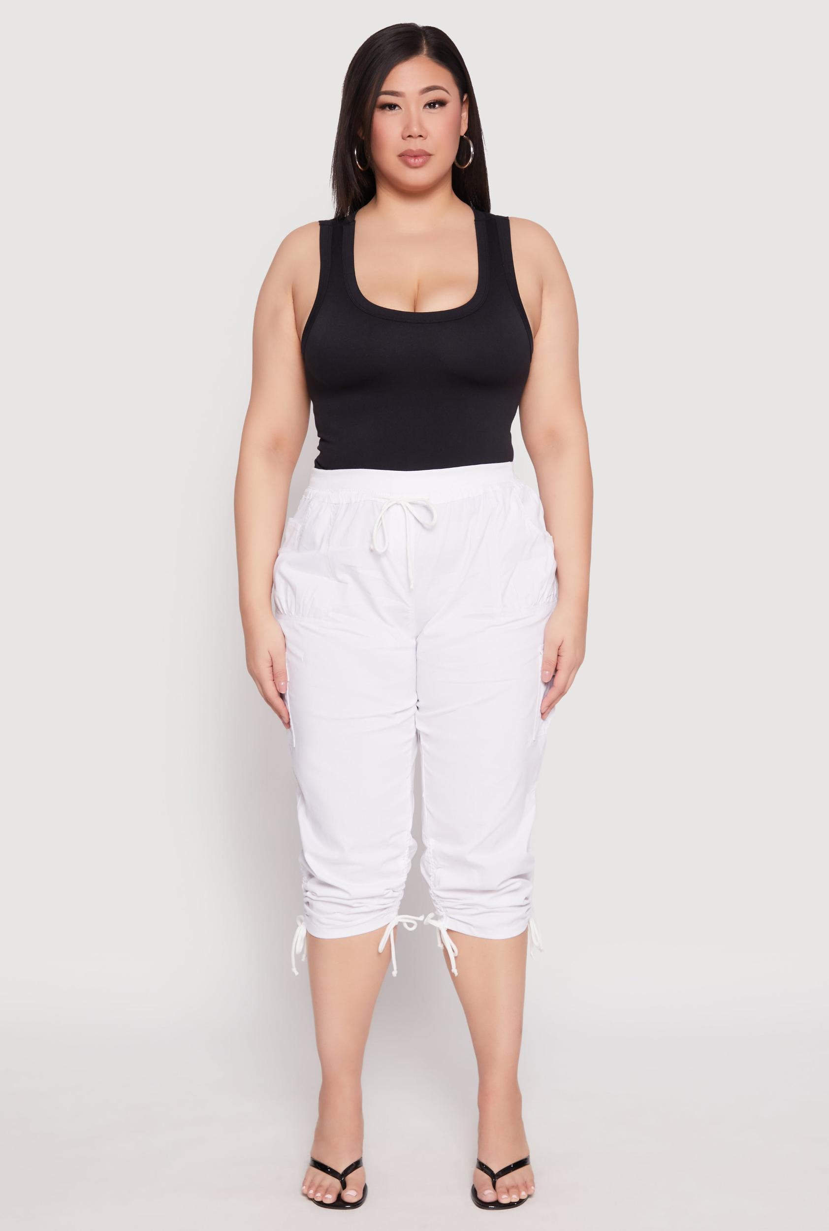 Womens Plus Size Toggle Drawstring Poplin Capri Pants Product Image