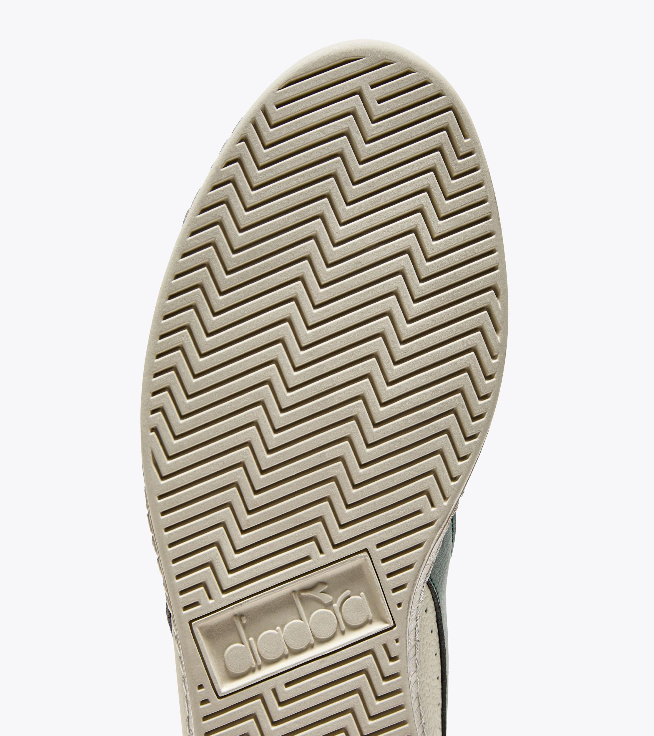 GAME L HIGH WAXED Product Image