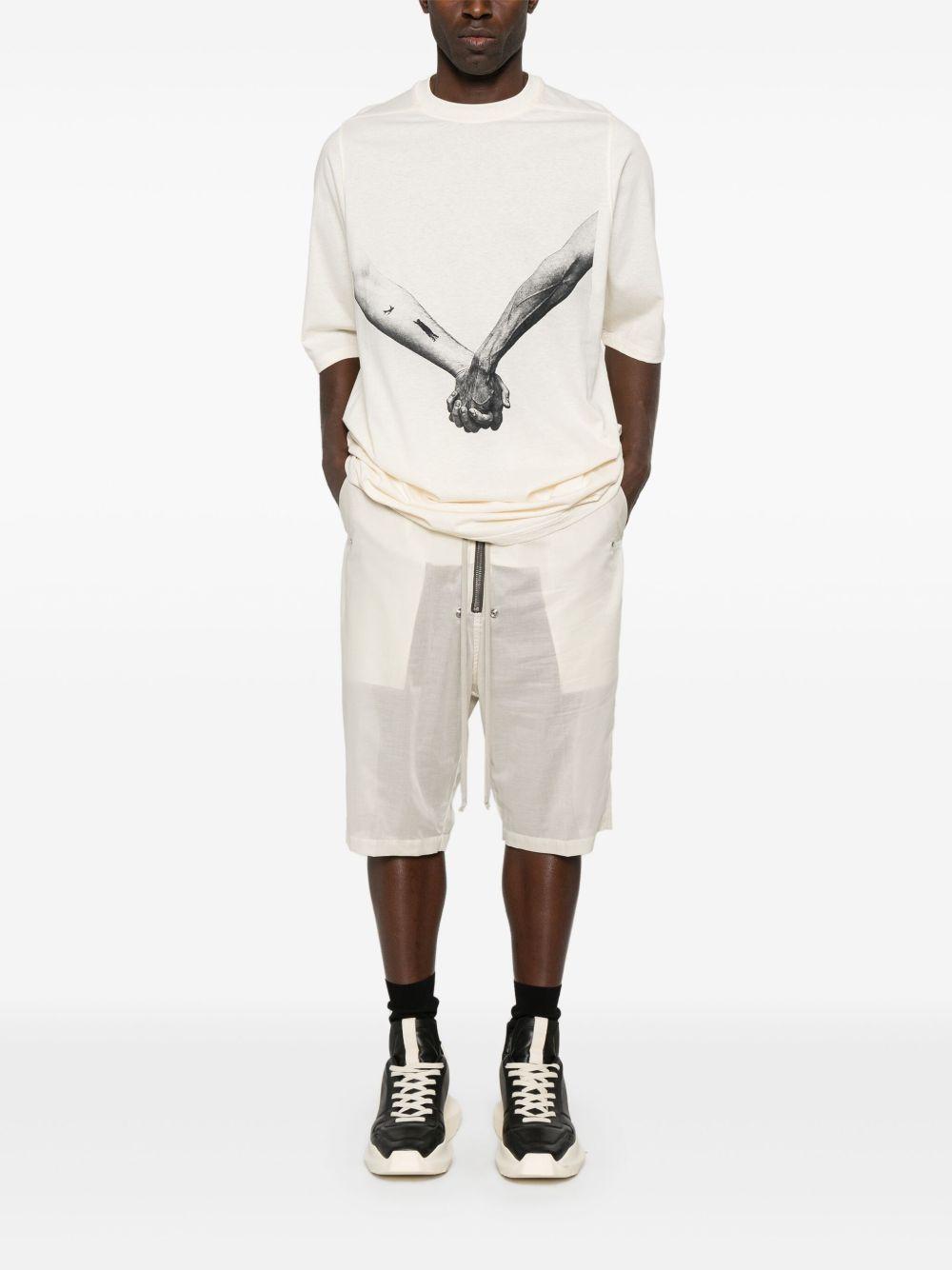 Jumbo T-shirt Product Image