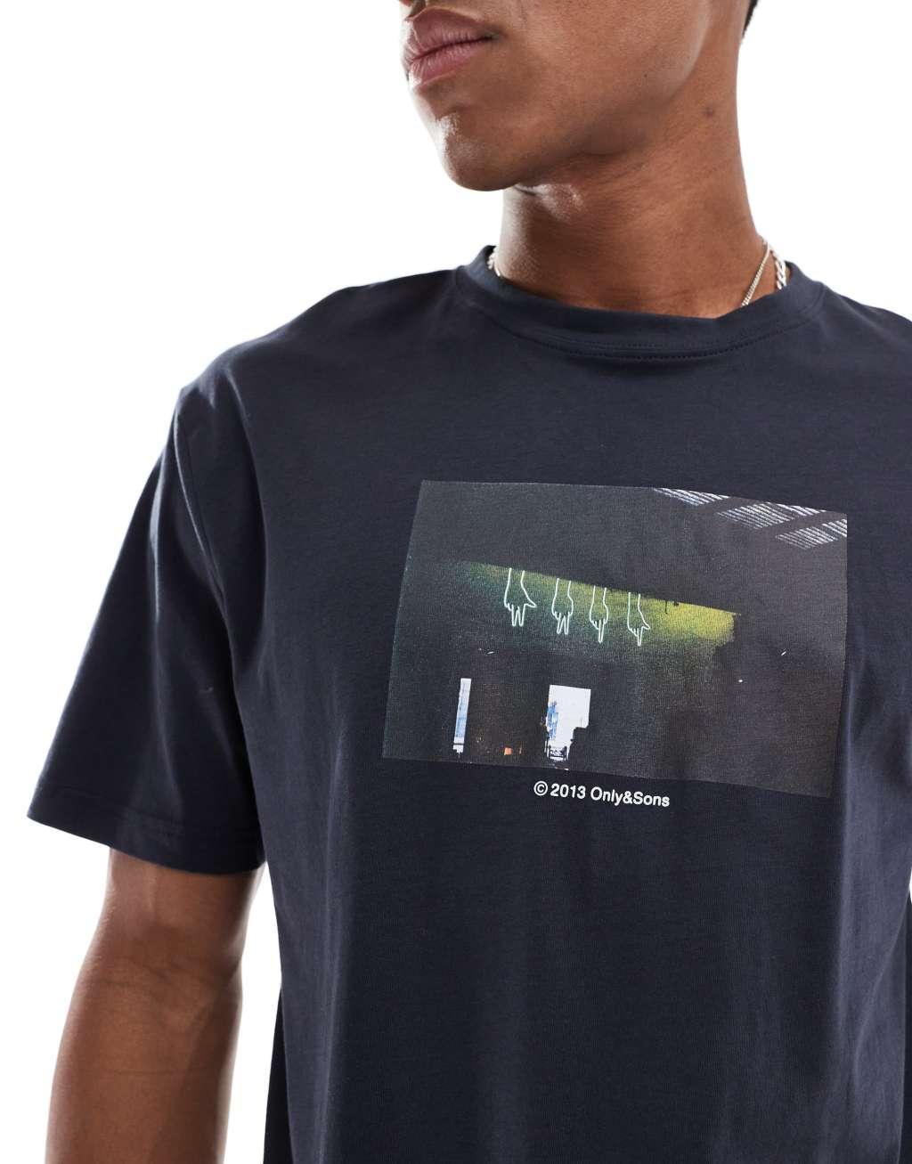 ONLY & SONS T-shirt with photo print in navy Product Image