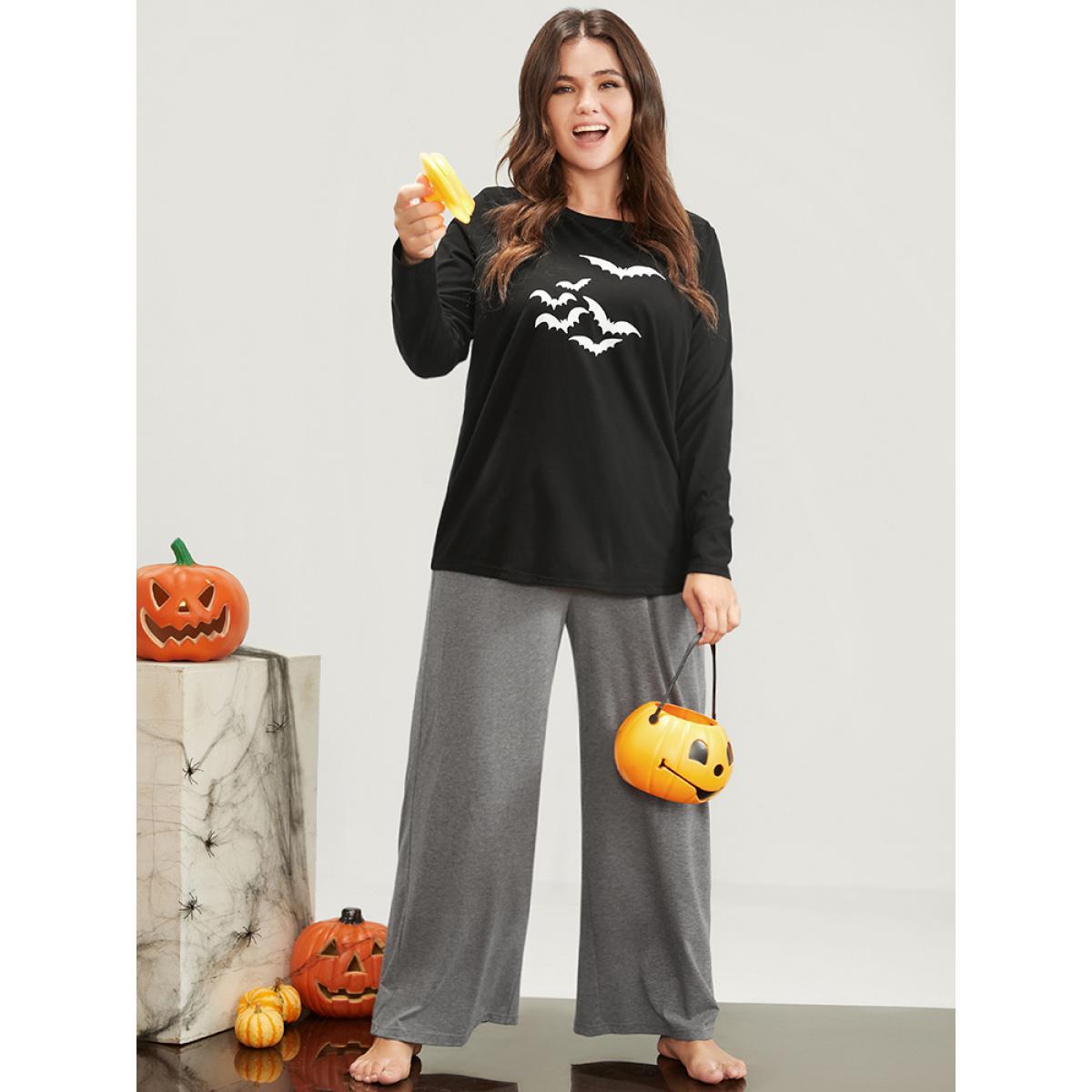 Plus Size Halloween Bat Print Round Neck Pajama Set Women Black Graphic-Halloween Printed Long Sleeve Round Neck Casual Loungewear Sets BloomChic 10/M Product Image