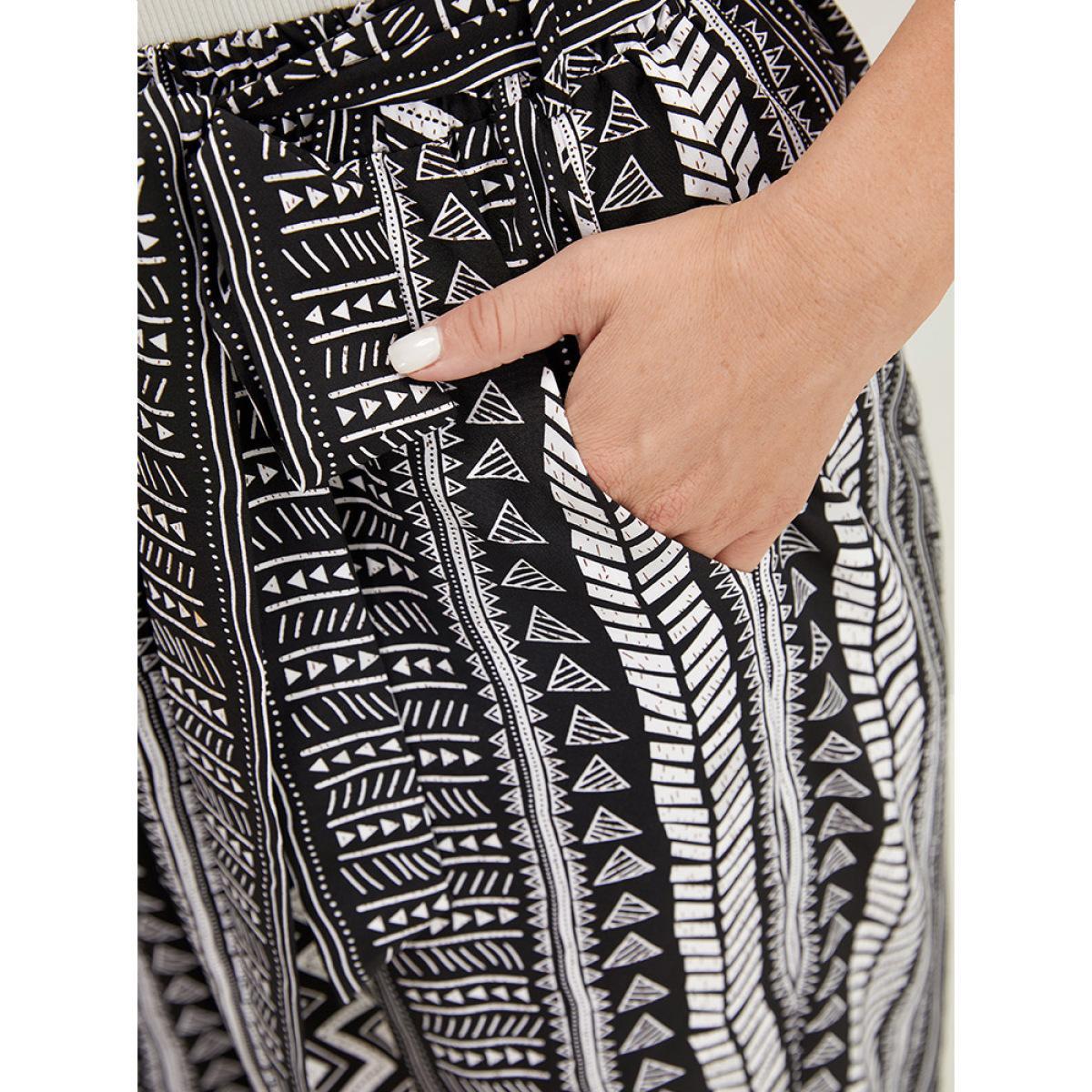 Plus Size Geometric & Striped Print Belt Pocket Pants Women Black Vacation Wide Leg High Rise Dailywear Pants BloomChic 30/6X Product Image