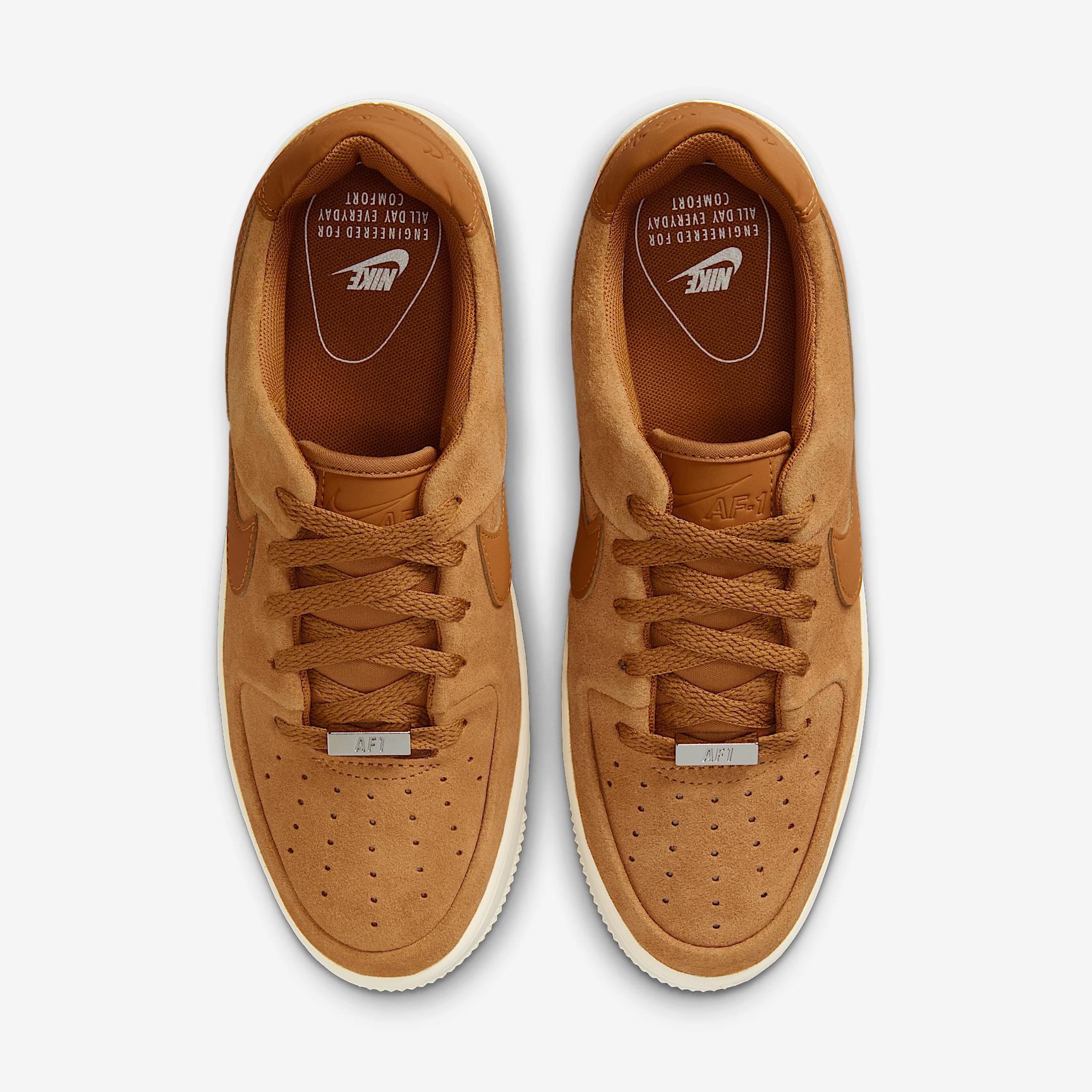 Nike Air Force 1 Sage Low Women's Shoes Product Image