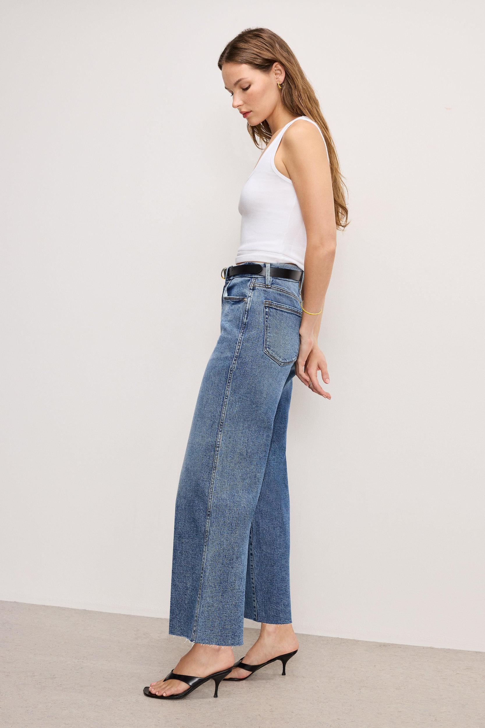 GOOD SKATE WIDE CROPPED JEANS | INDIGO978 Product Image