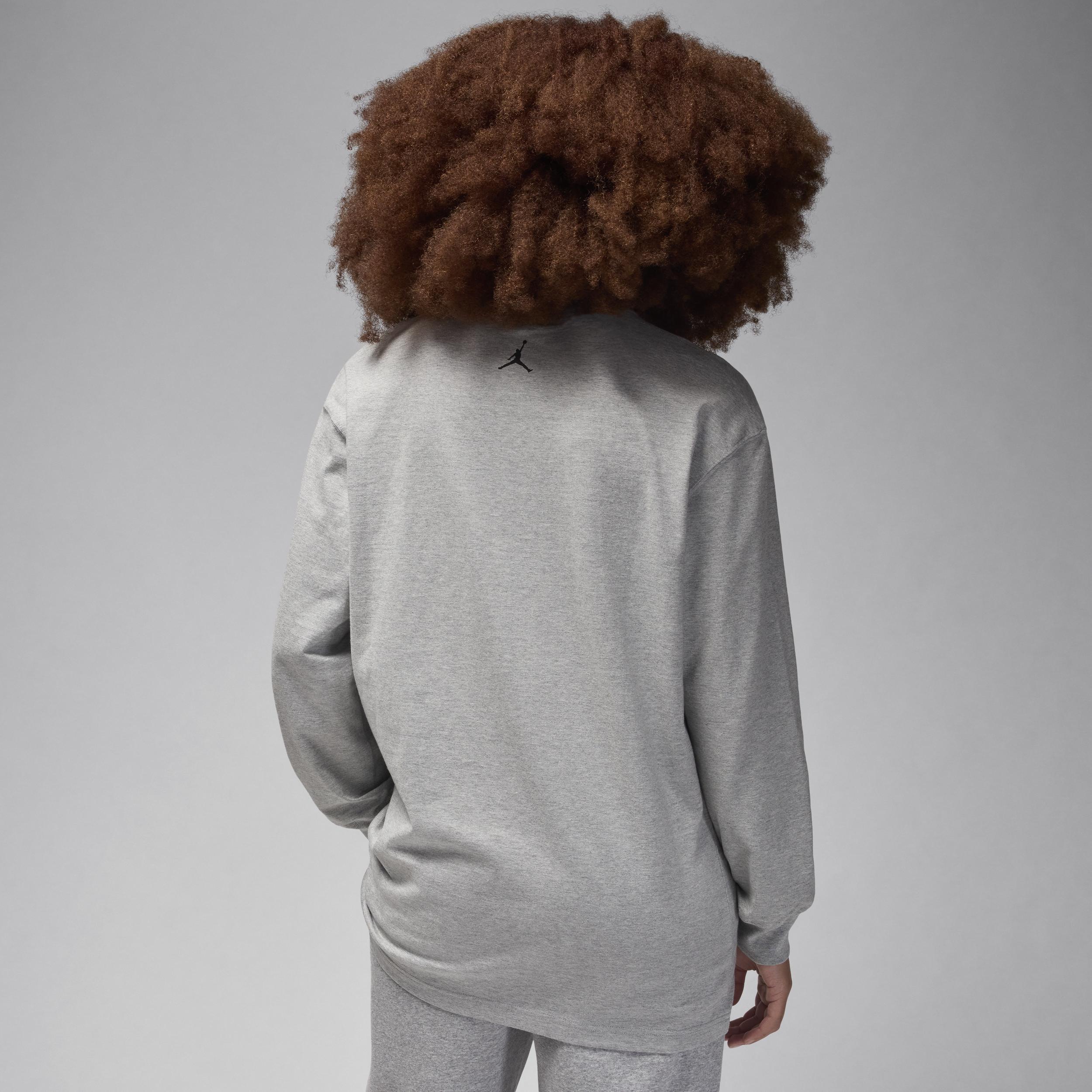 Women's Jordan Oversized Long-Sleeve T-Shirt Product Image