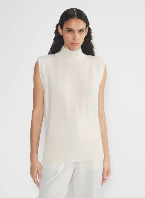 council merino wool sweater vest Product Image