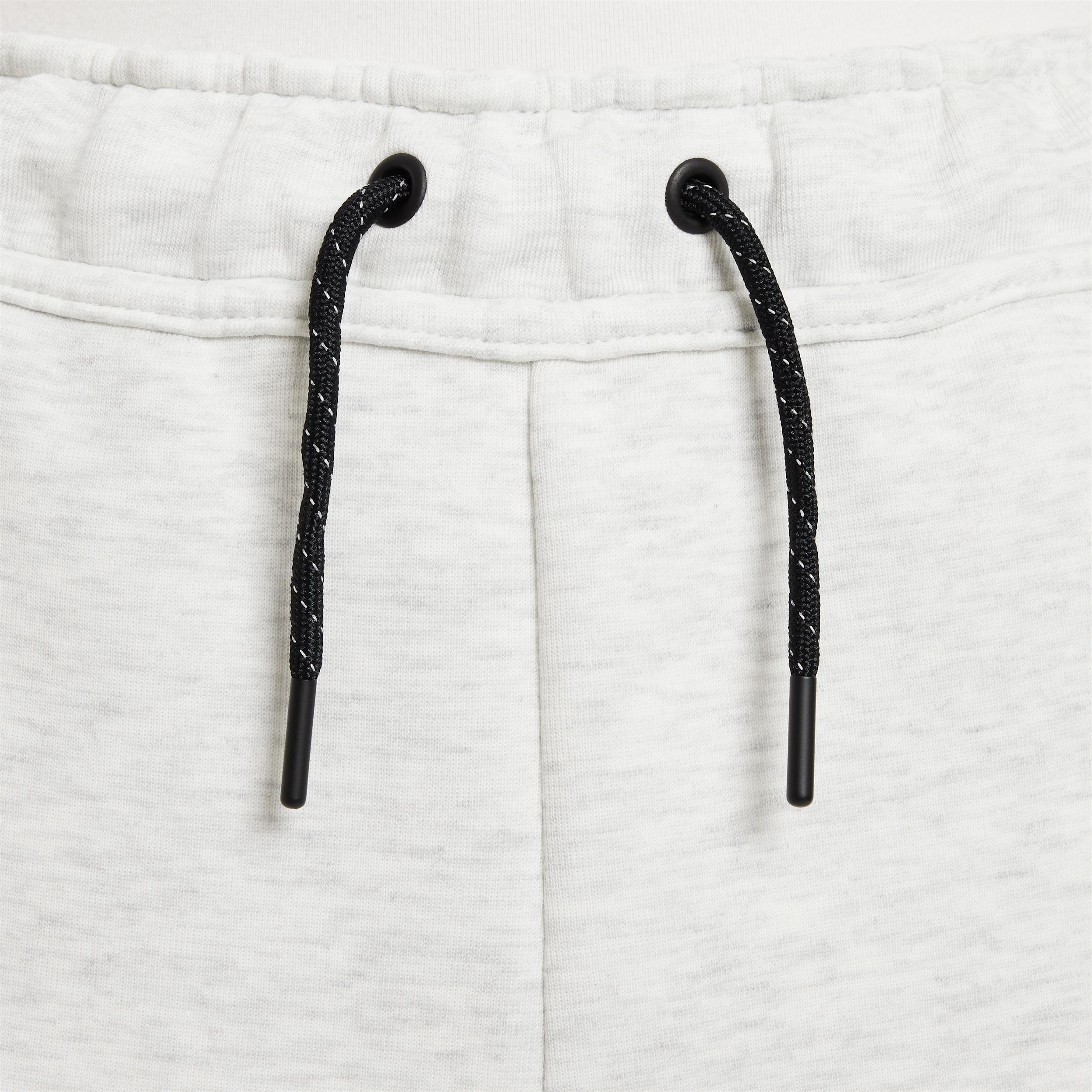 Nike Girls Sportswear Tech Fleece Jogger Pants in Light Grey/Heather/Black Product Image