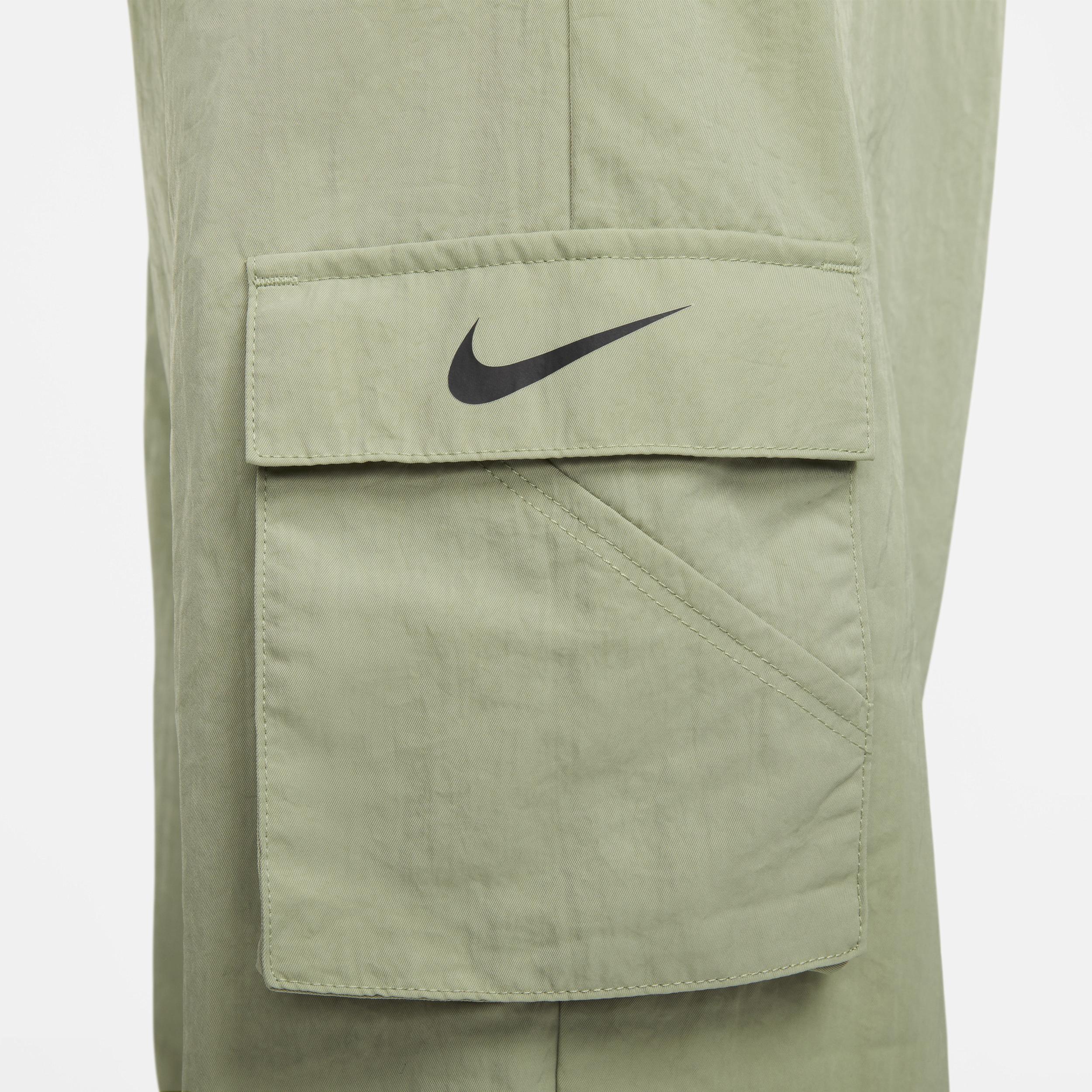 Nike Sportswear Essential Women's High-Rise Woven Cargo Pants Product Image