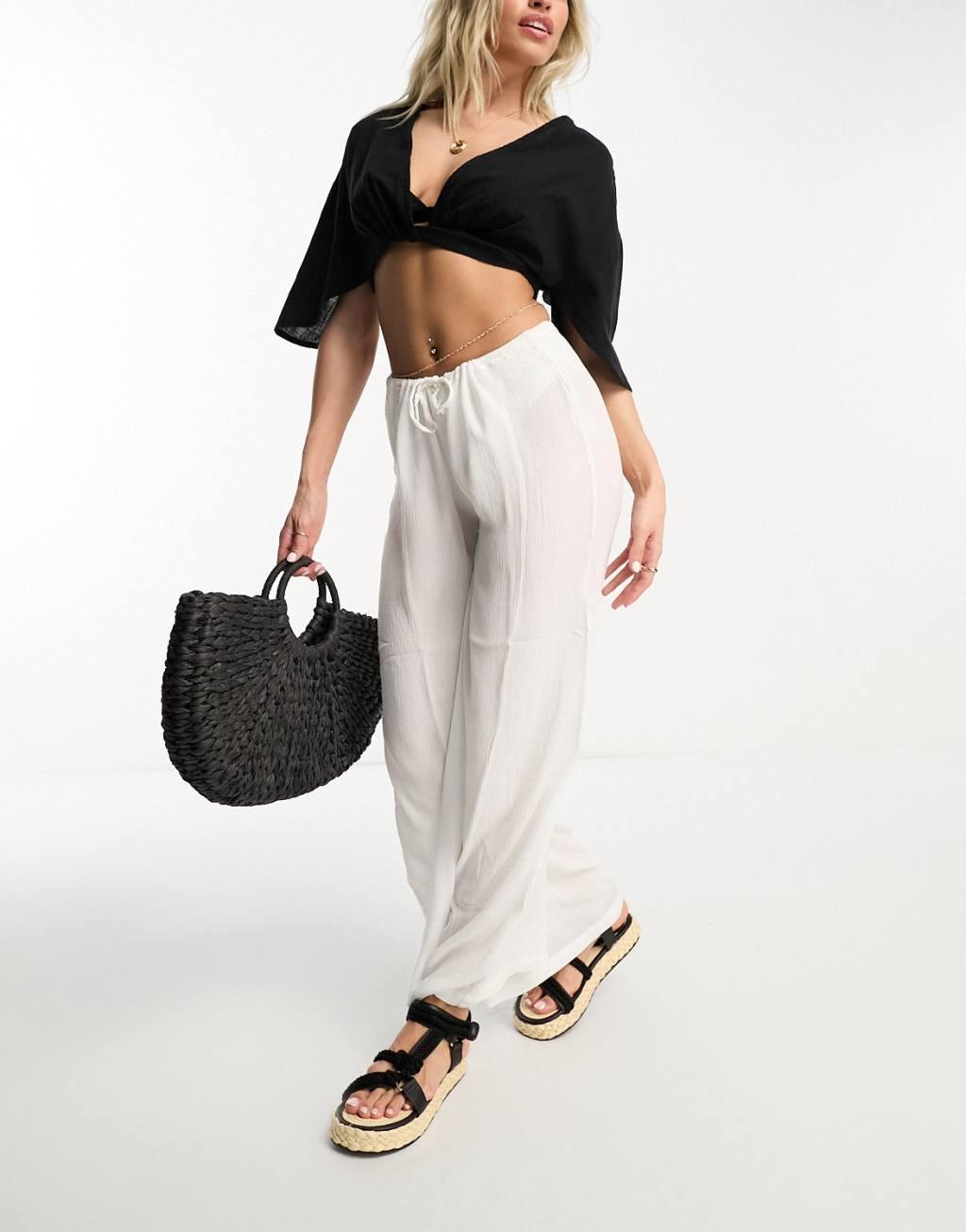 ASOS DESIGN Fuller Bust natural beach twist front top Product Image