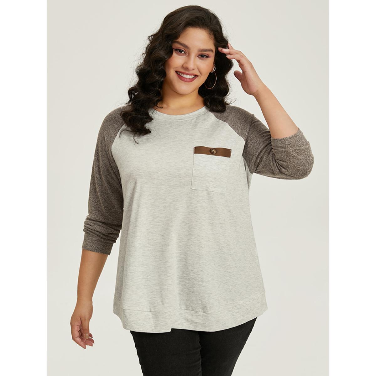Plus Size Contrast Raglan Sleeve Patched Pocket T-shirt White Women Casual Contrast Plain Round Neck Dailywear T-shirts BloomChic 10/M Product Image