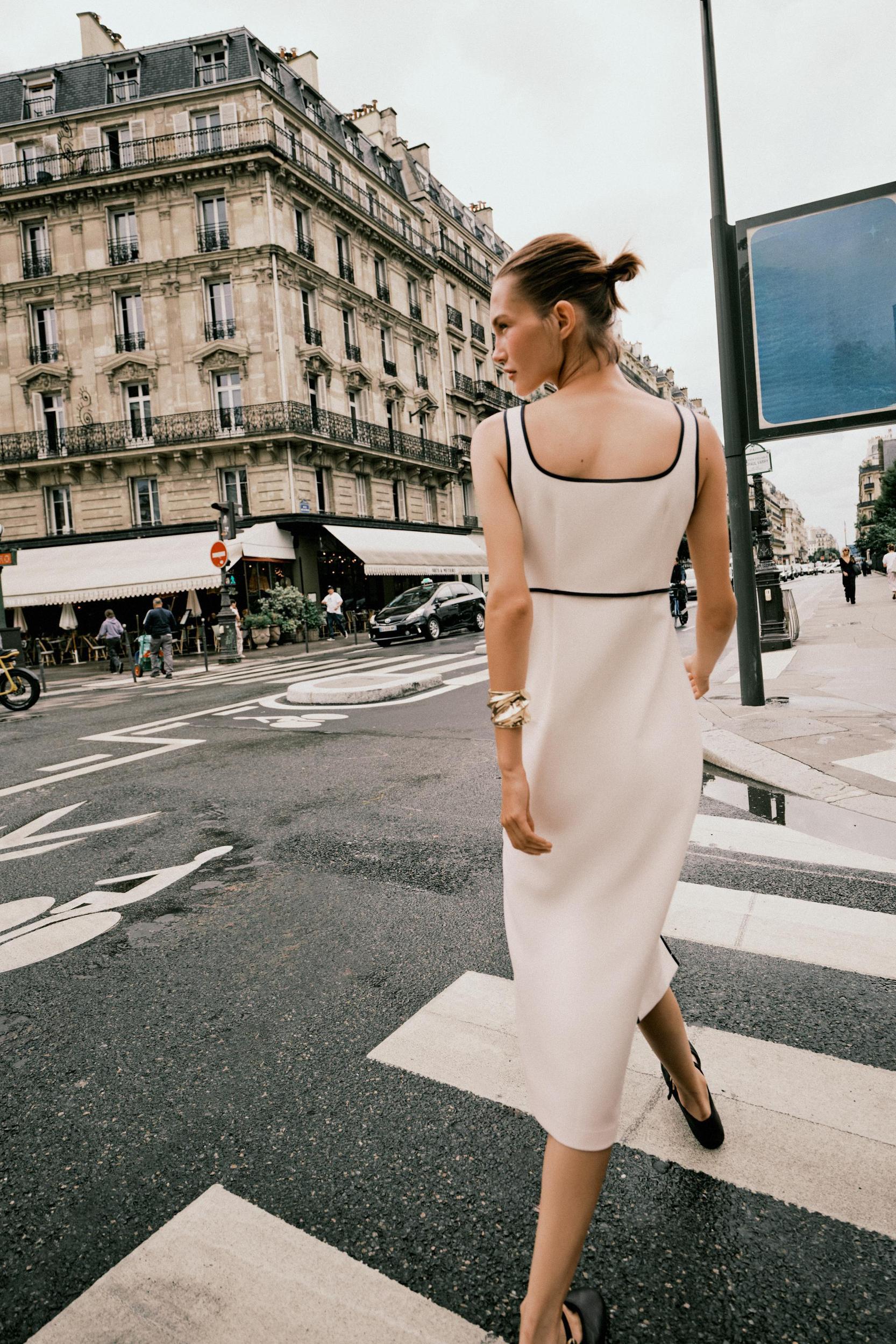 CONTRAST TRIM MIDI DRESS Product Image