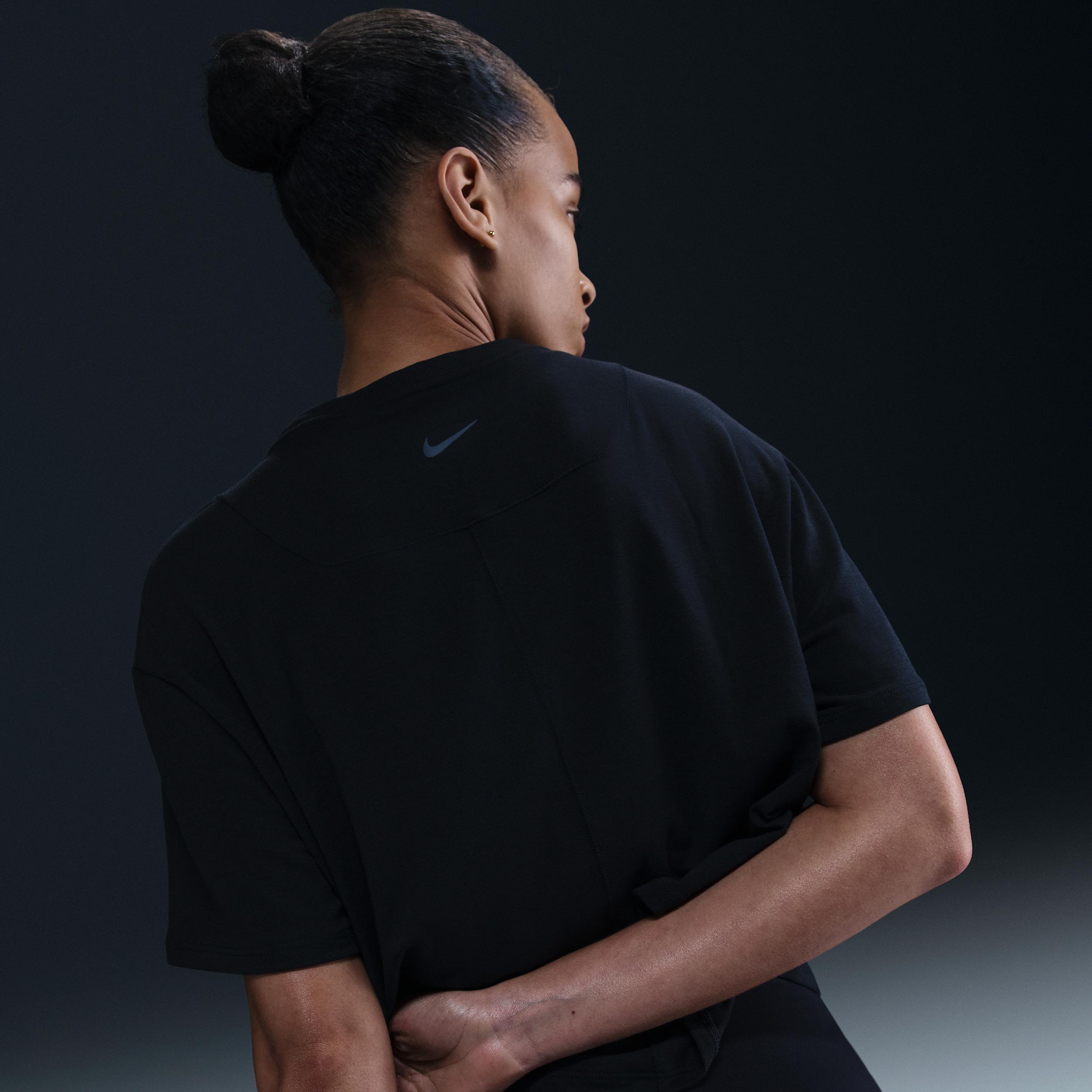 Women's Nike Relaxed Dri-Fit Cropped Top, Size: XL, Black Product Image